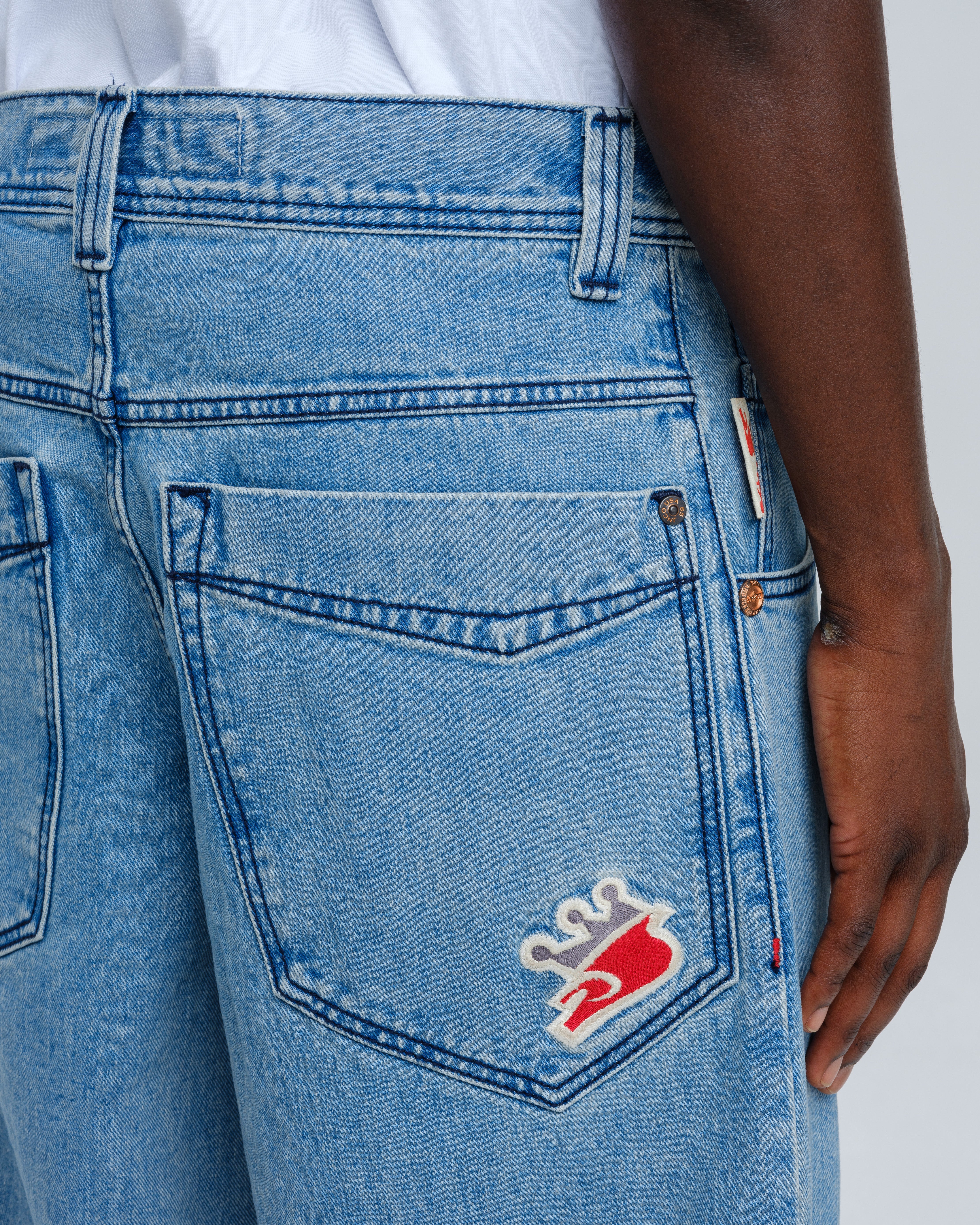 1179 Easy Wide Pipes. 23