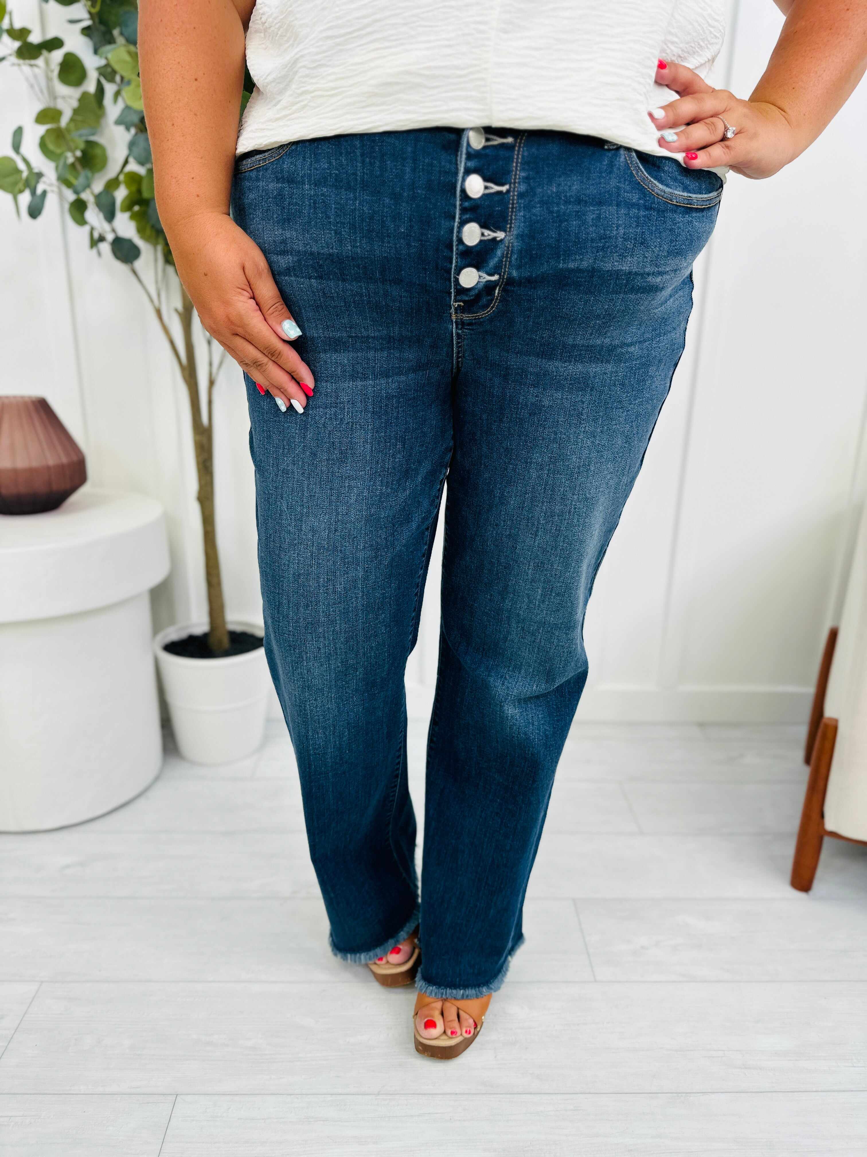 REG/CURVY Learn to Fly Wide Leg Jeans