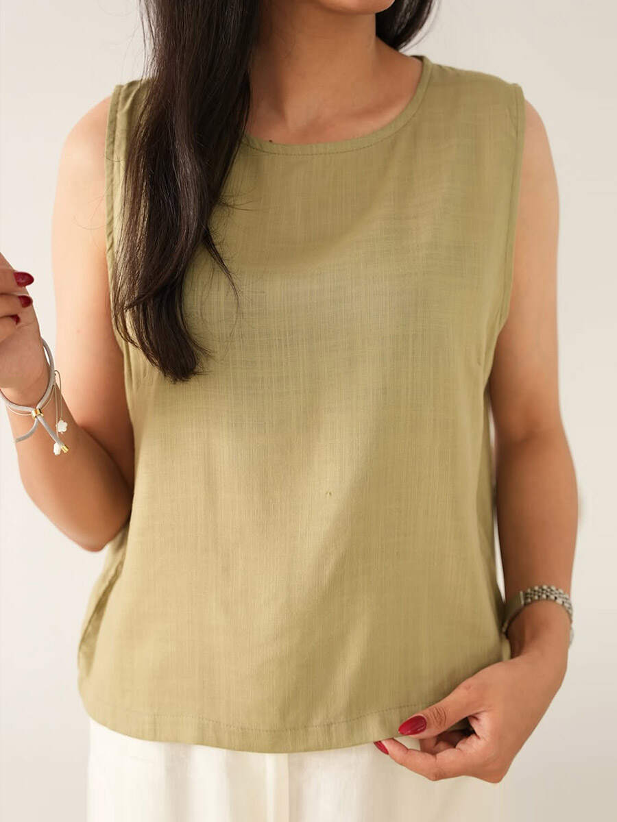 🔥Summer Arrivals🌟Women's Solid Color Round Neck Sleeveless Casual Linen Vest Top