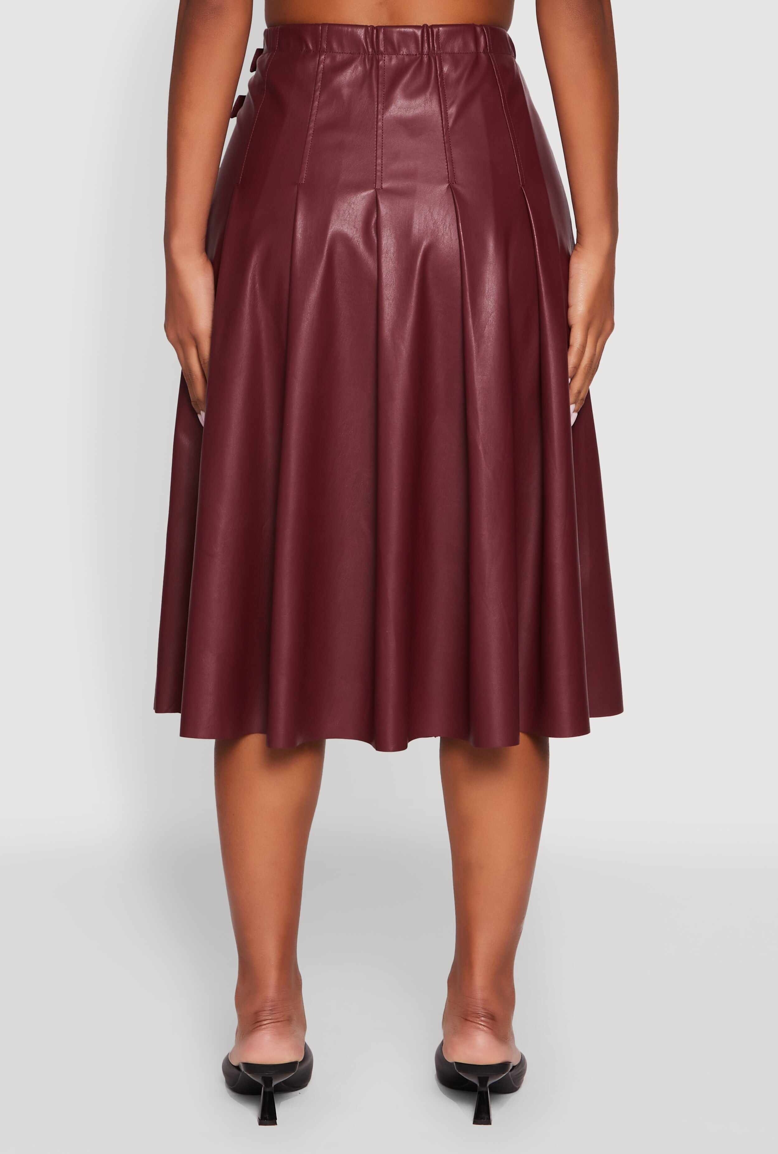 Faux Leather Buckle Detail Midi Pleated Skirt