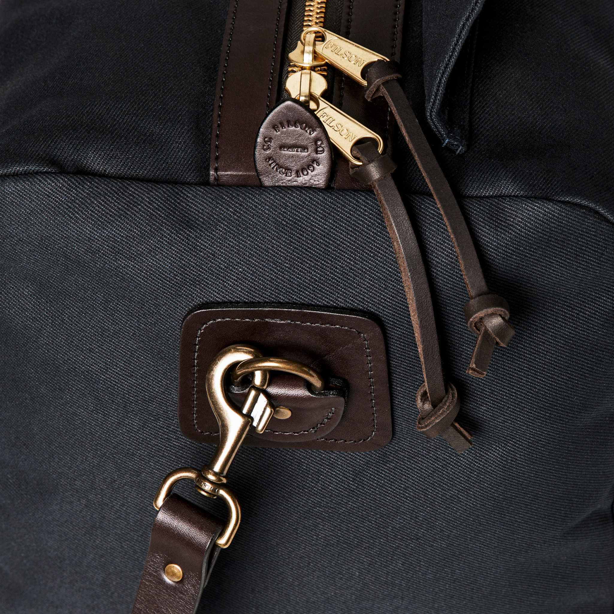 Medium Rugged Twill Duffle Bag - Navy
