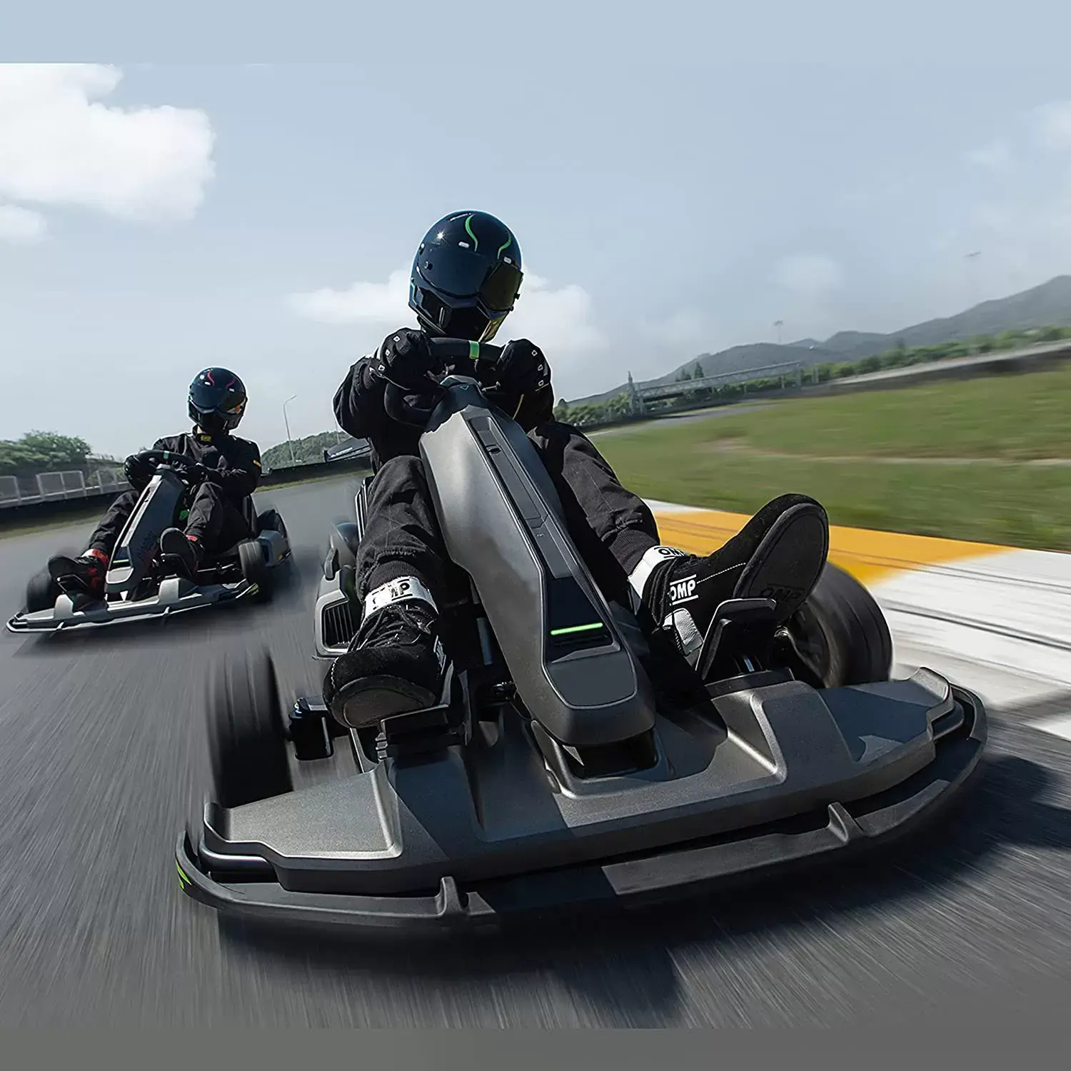 Outdoor Race Pedal Go Karting Car for Kids and Adults, Adjustable Length and Height