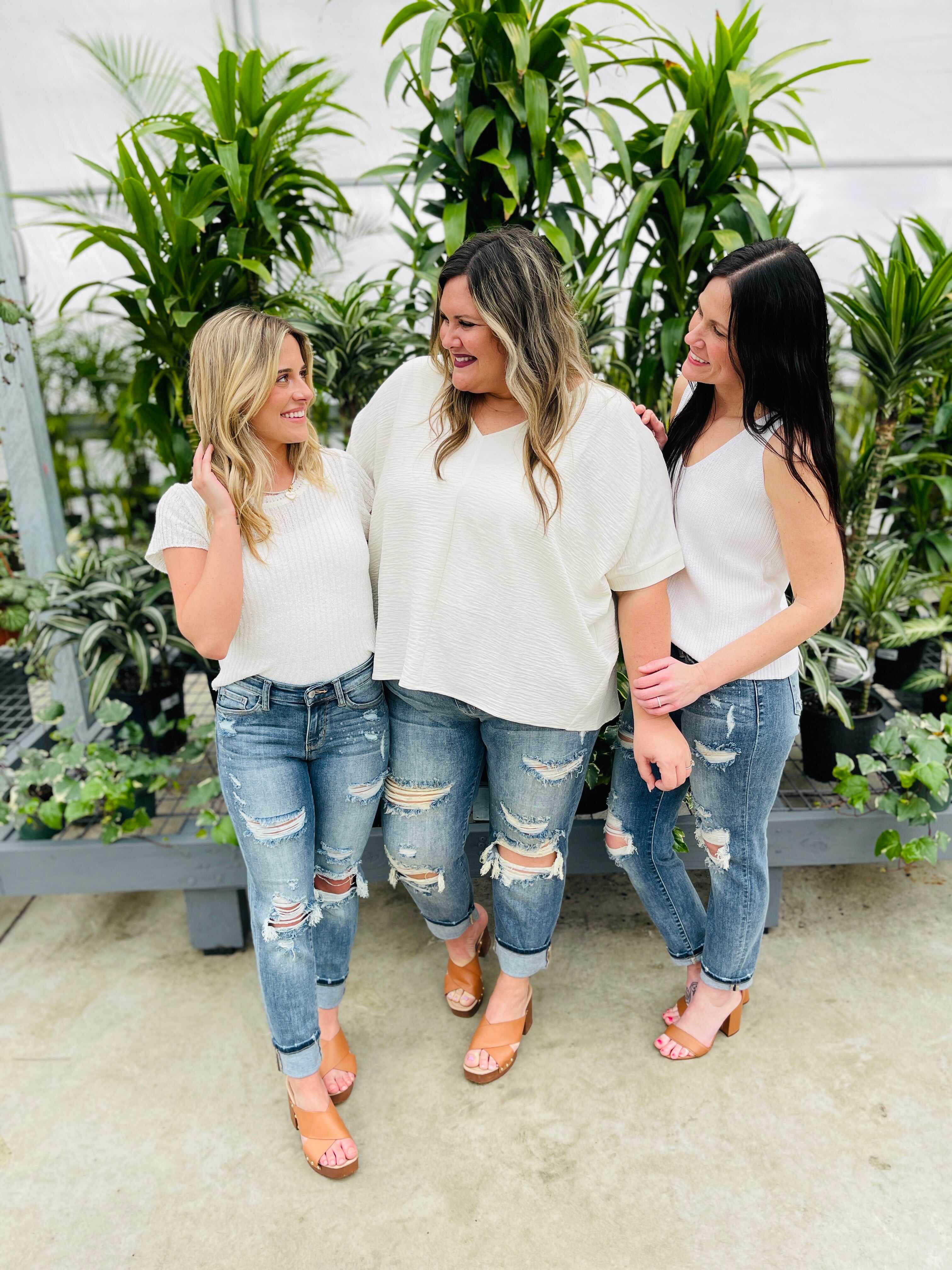 Restock! REG/CURVY Somewhere On a Bleach Mid Rise Boyfriend Jeans
