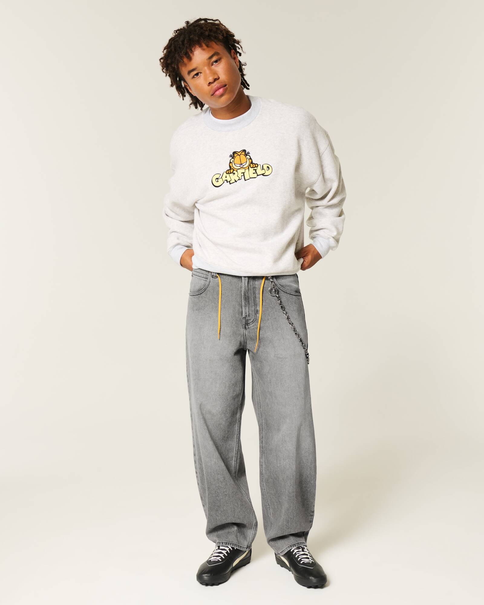 Medium Wash Skater Baggy Jeans