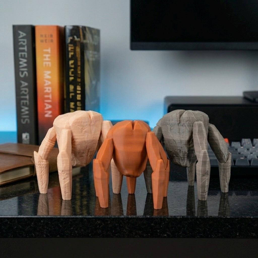 Alien Pen Holder Desk Organizer - Rocky Inspired Hail Mary Decor