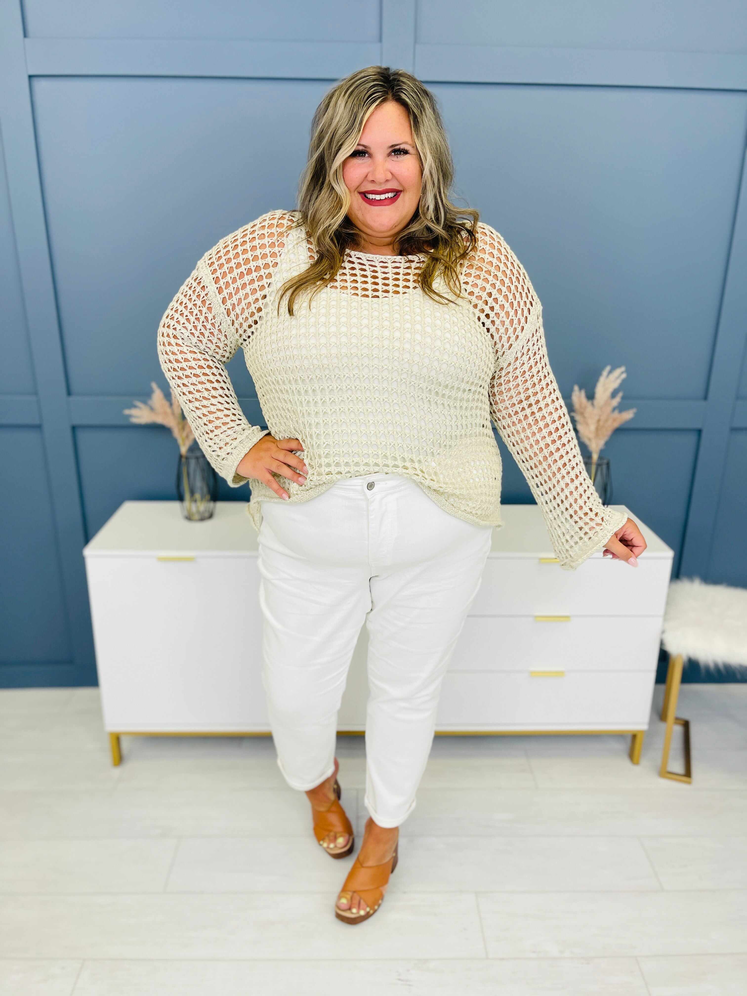 REG/CURVY Perfect Match White Double Cuff Boyfriend Jeans