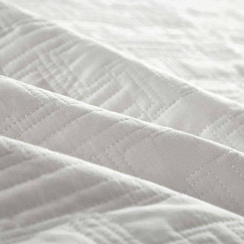 Artic Premium Quilt Cover Set