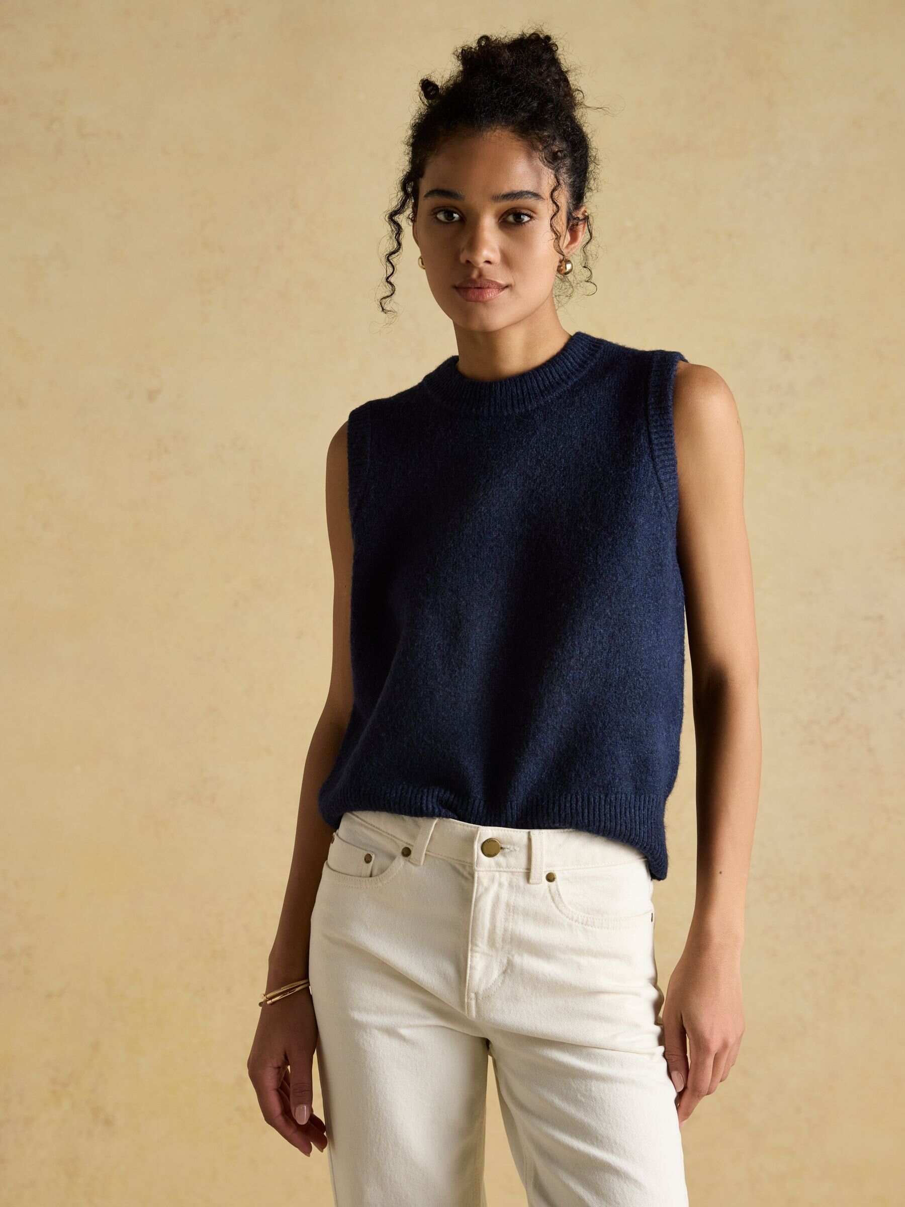 Holly Navy/White Knitted Vest