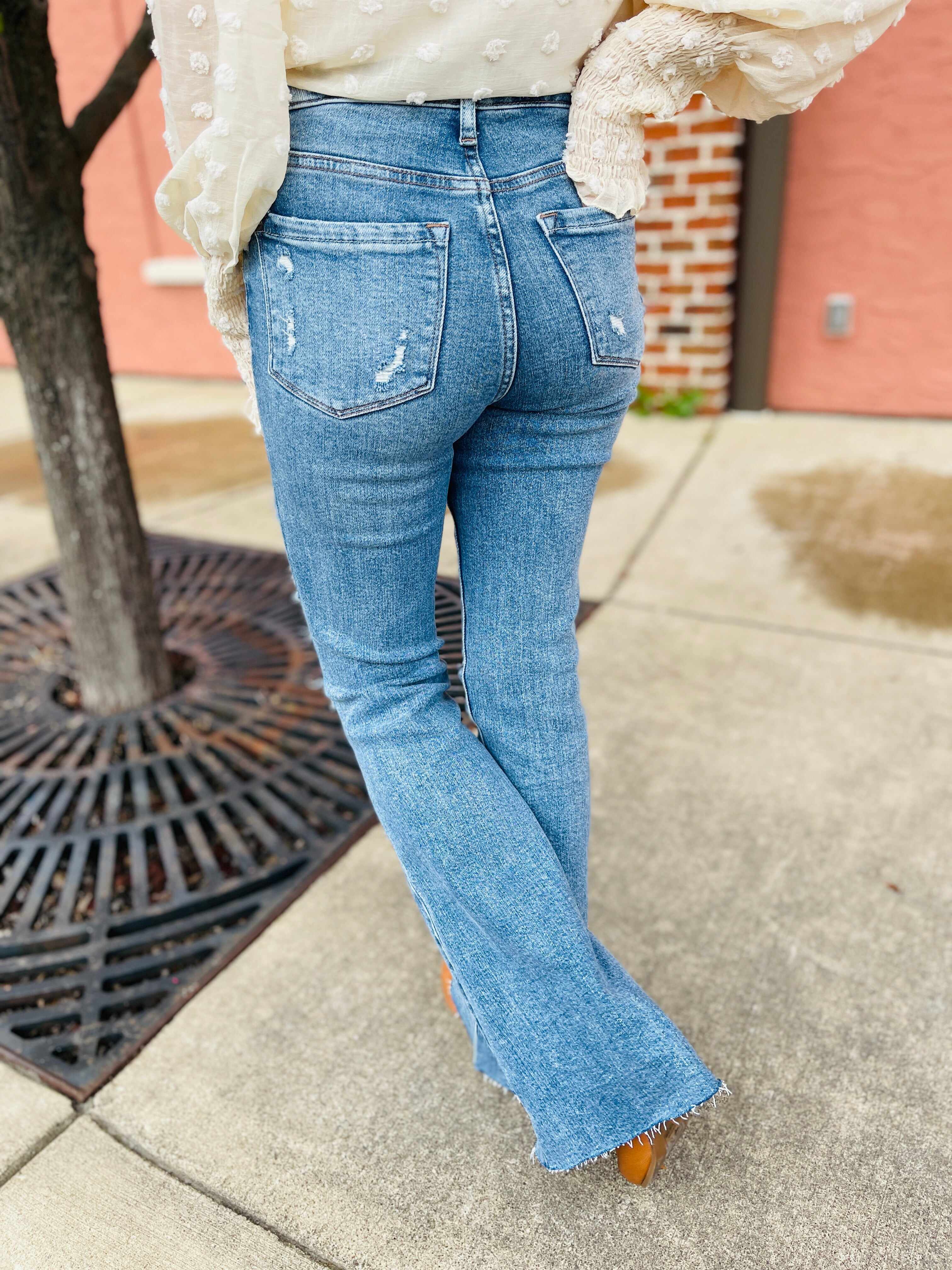 Plus/Reg Dare To Flare Jeans