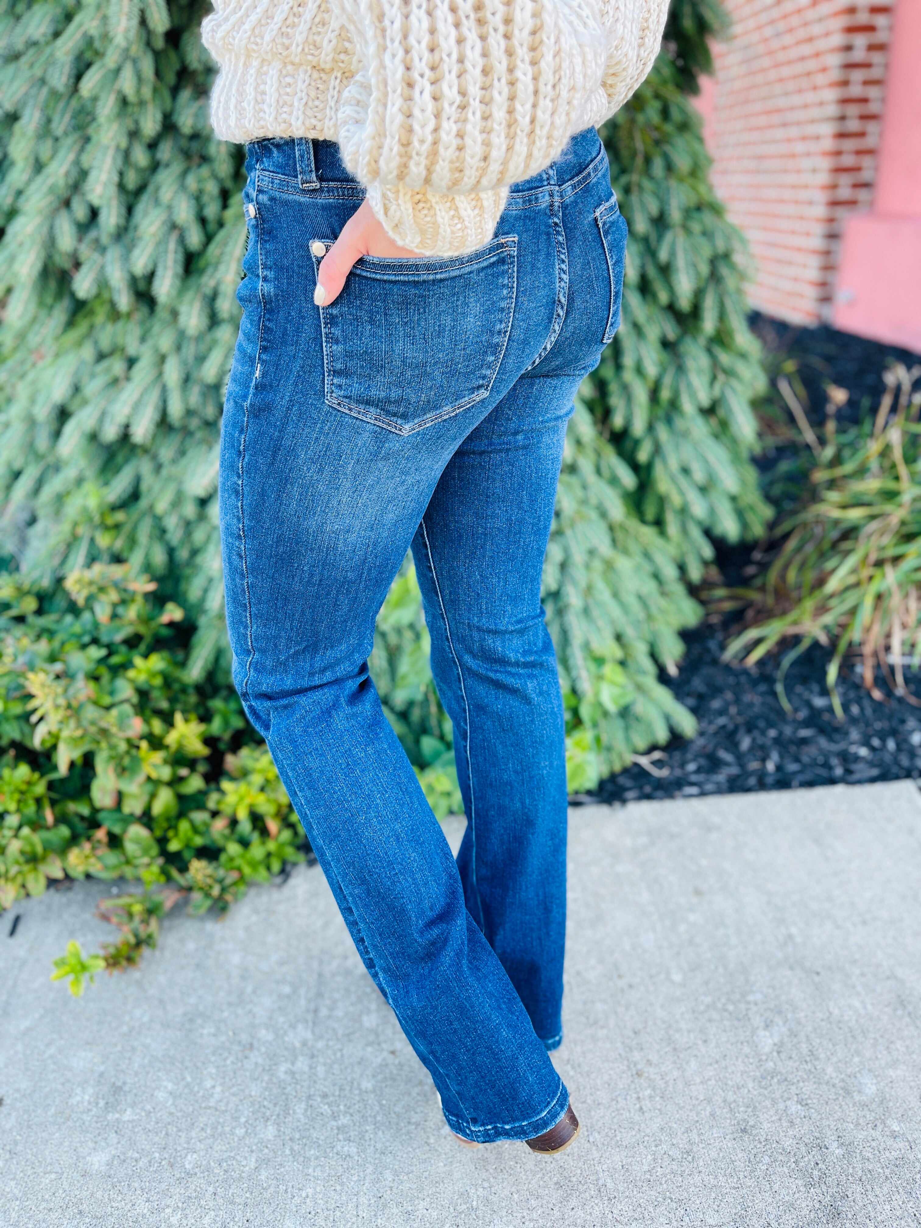 Plus/Reg Mid Rise Shaking In My Bootcut Jeans