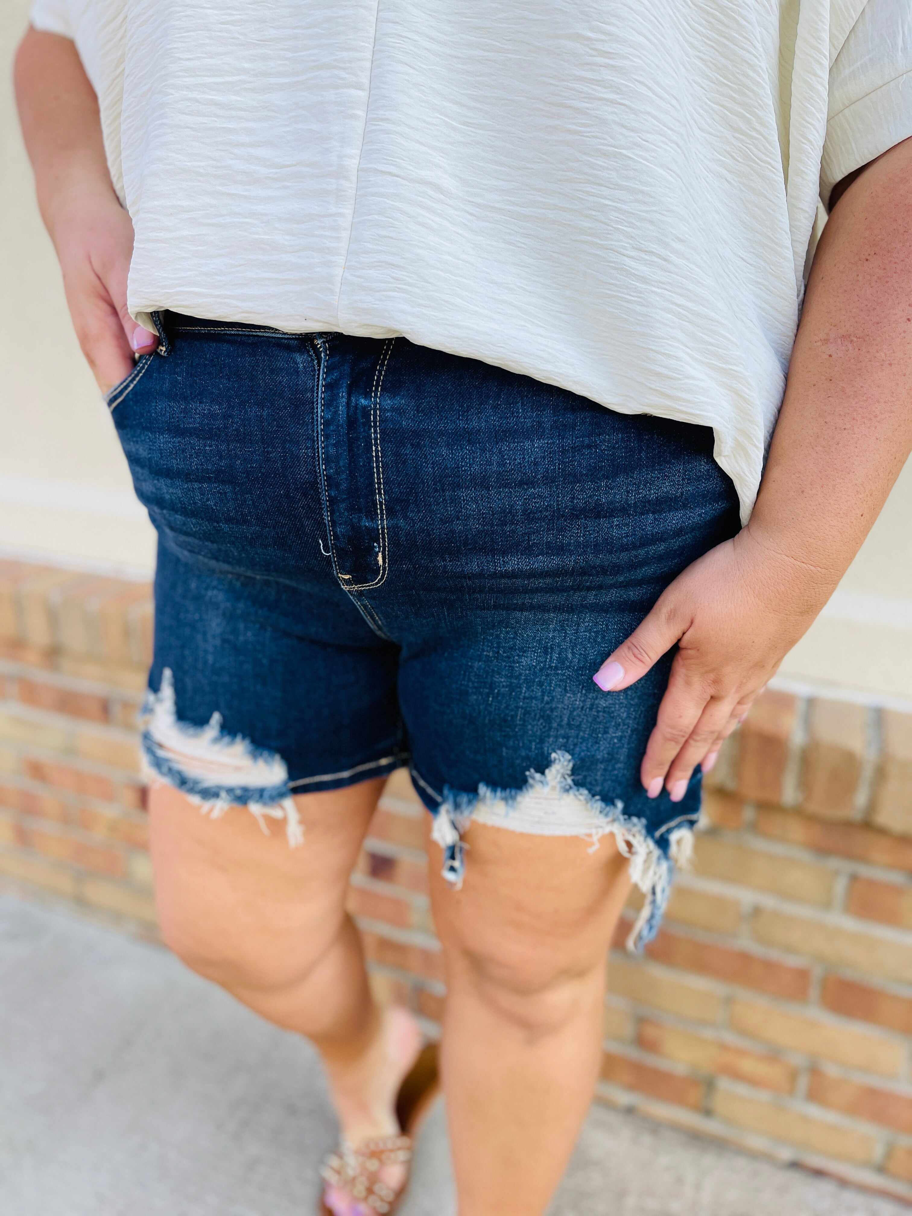REG/Curvy Summer Lovin' Shorts