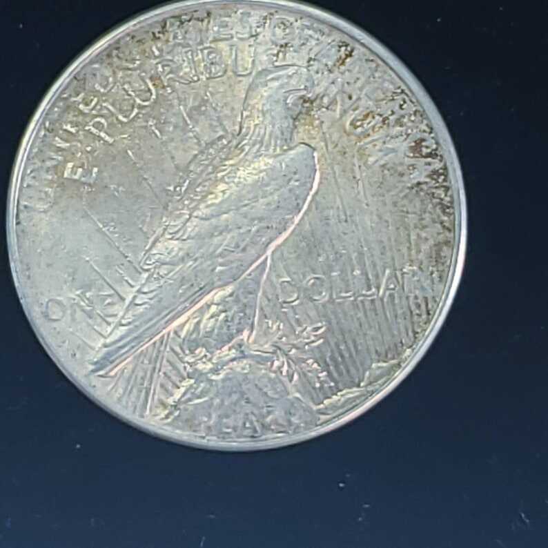 1923 S  Silver Peace Dollar ! AU - Key date Lot# 399