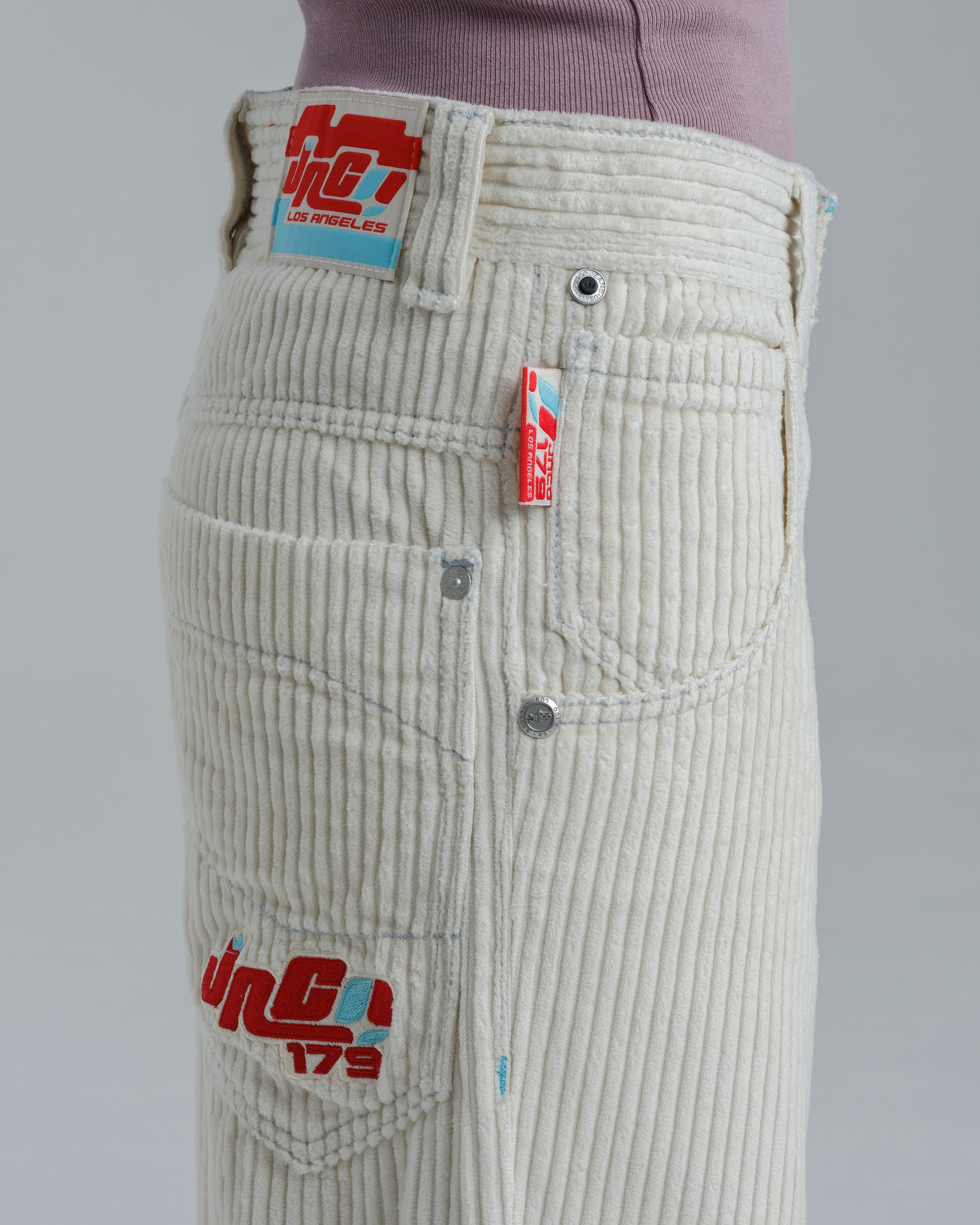 W1179 Easy Wide Pipes. 23