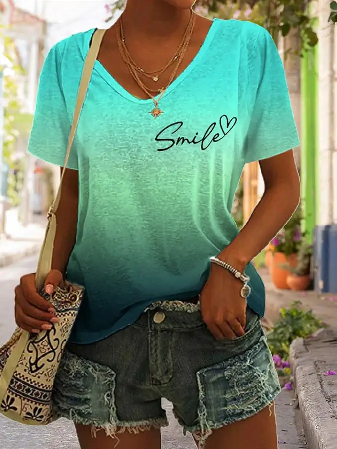 Dear Person Behind Me Smile Ombre Print T-Shirt