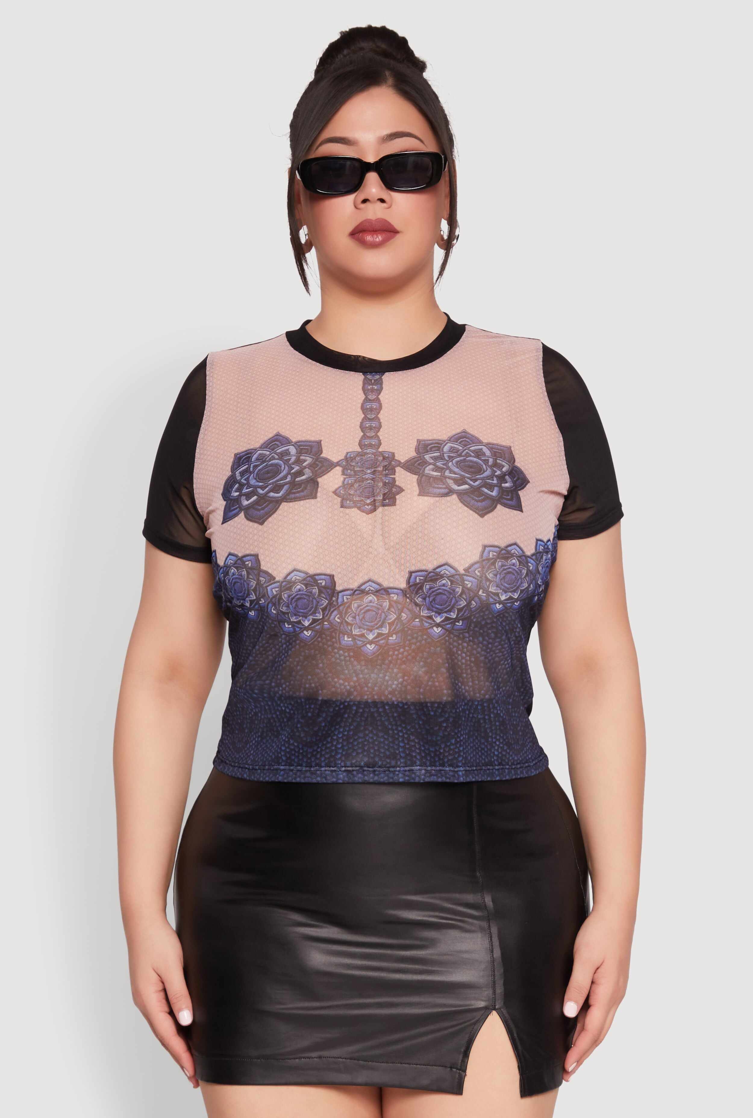 Plus Size Graphic Print Mesh Tee