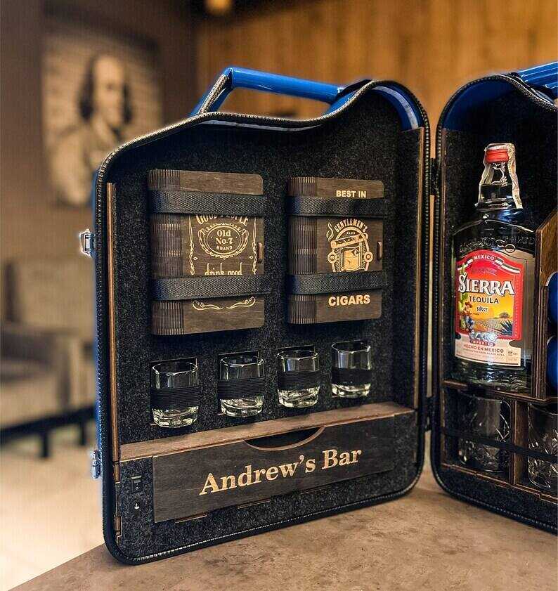 20 L Christmas or New Year Gift Jerry Can Mini Bar, With Bluetooth Speaker, Home Mini Bar, Handmade Bar, Gift For Him, Custom Fuel Bar