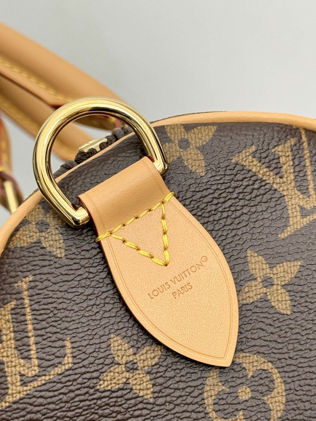 Speedy Soft 30 Dark Handbag 👜 Model: M11945
