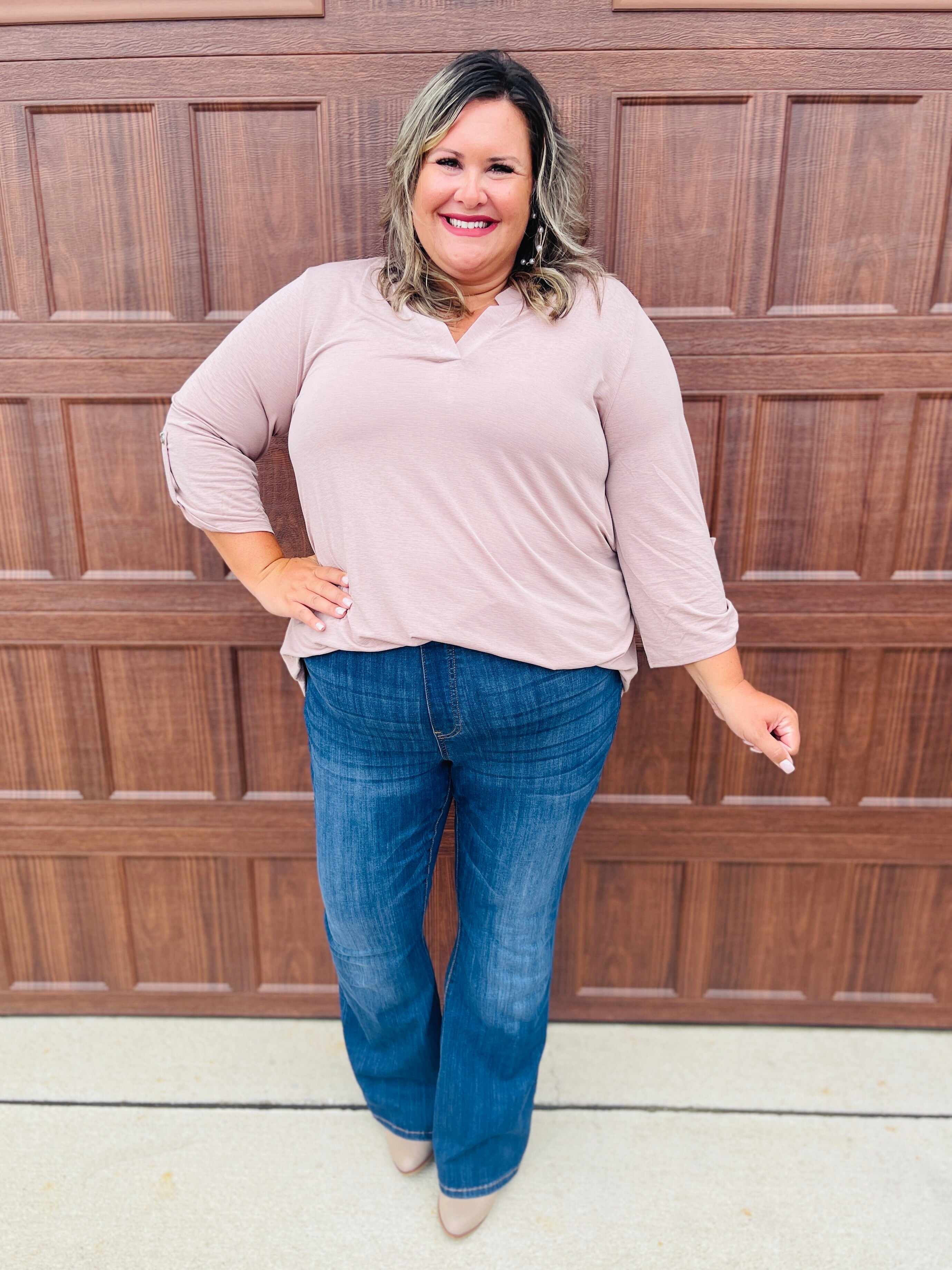 REG/CURVY Dream On Pull On Flare Jeans