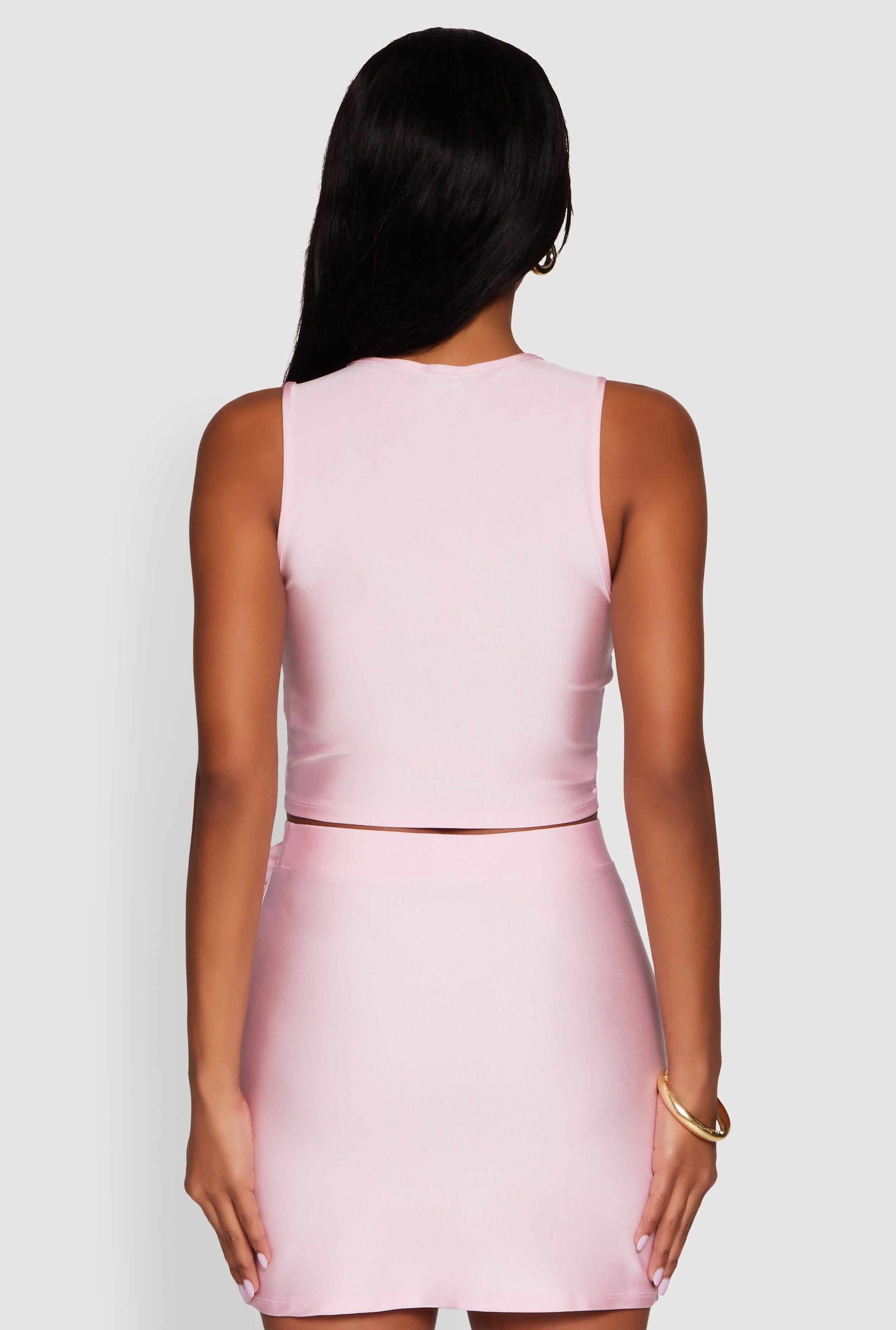 Trendy Rose Applique Sleeveless V-Neck Ruched Crop Top