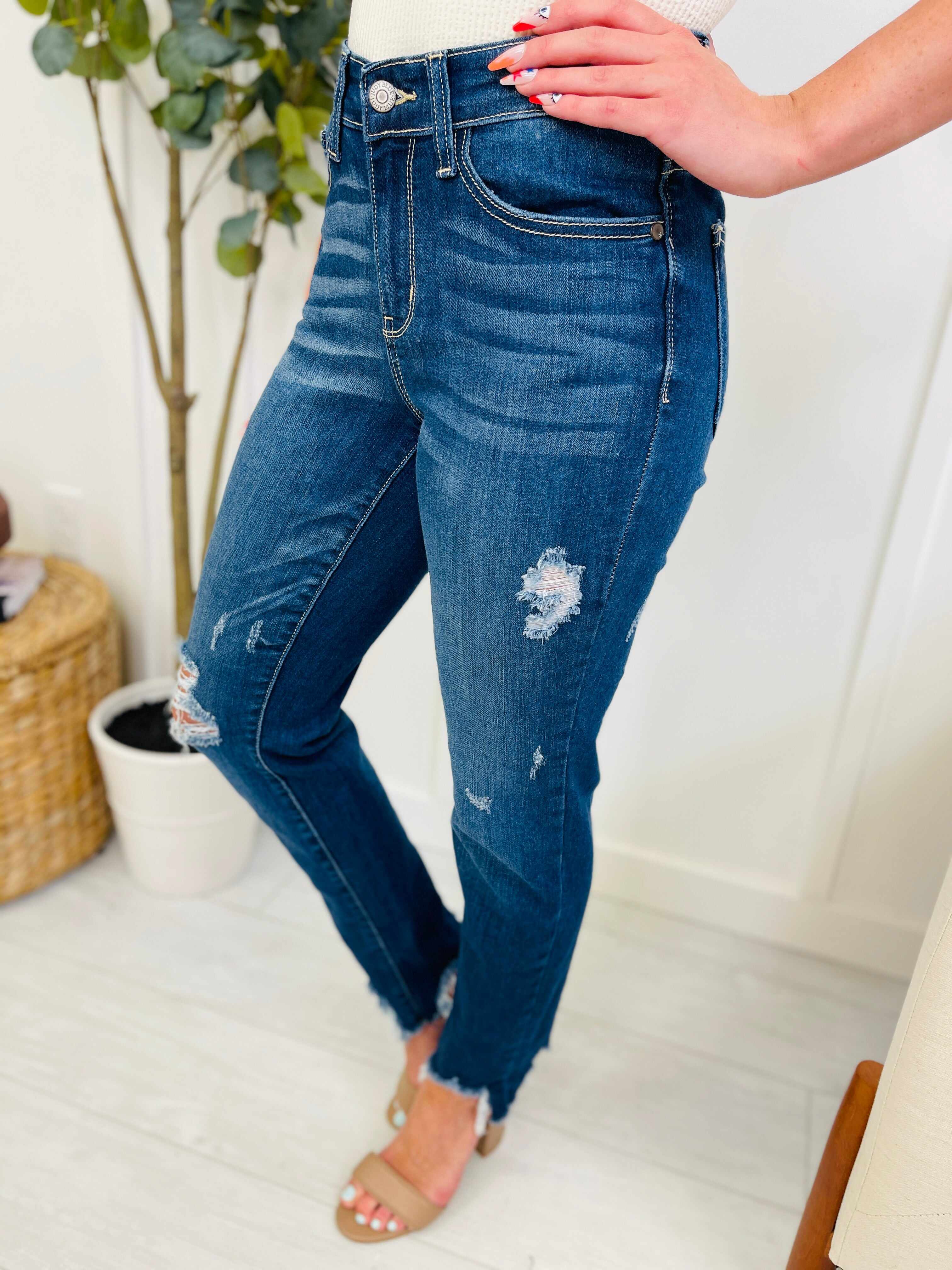 REG/CURVY New Obsession Slim Fit Jeans