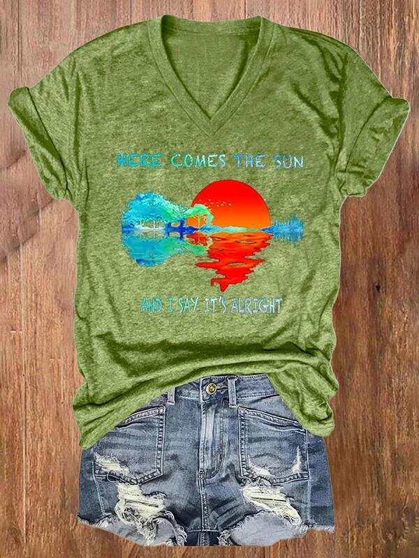 Here Comes The Sun And I Say It's Alright Art Casual T-shirt