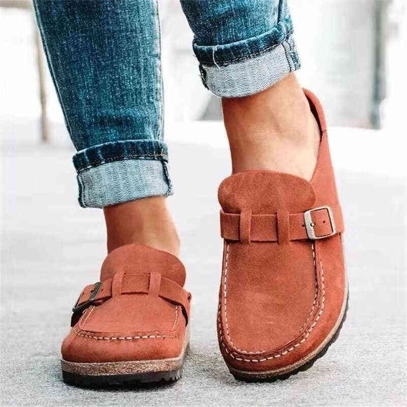 Women's Retro Sandals in Suede