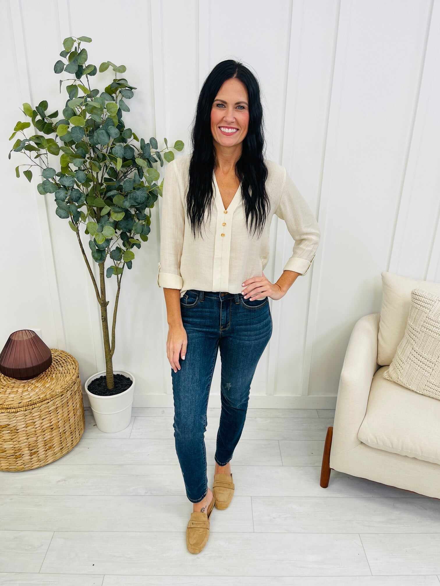 Mid Rise Plus/Reg Everyday Essential Relaxed Fit Jeans - Multiple Inseams!