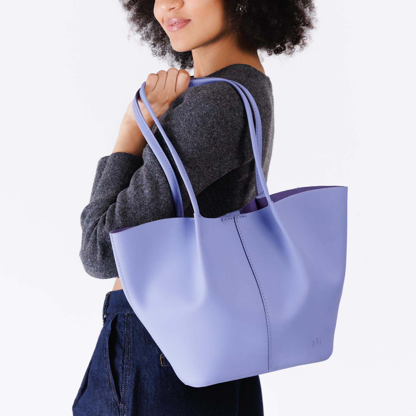 Devan Bucket Tote