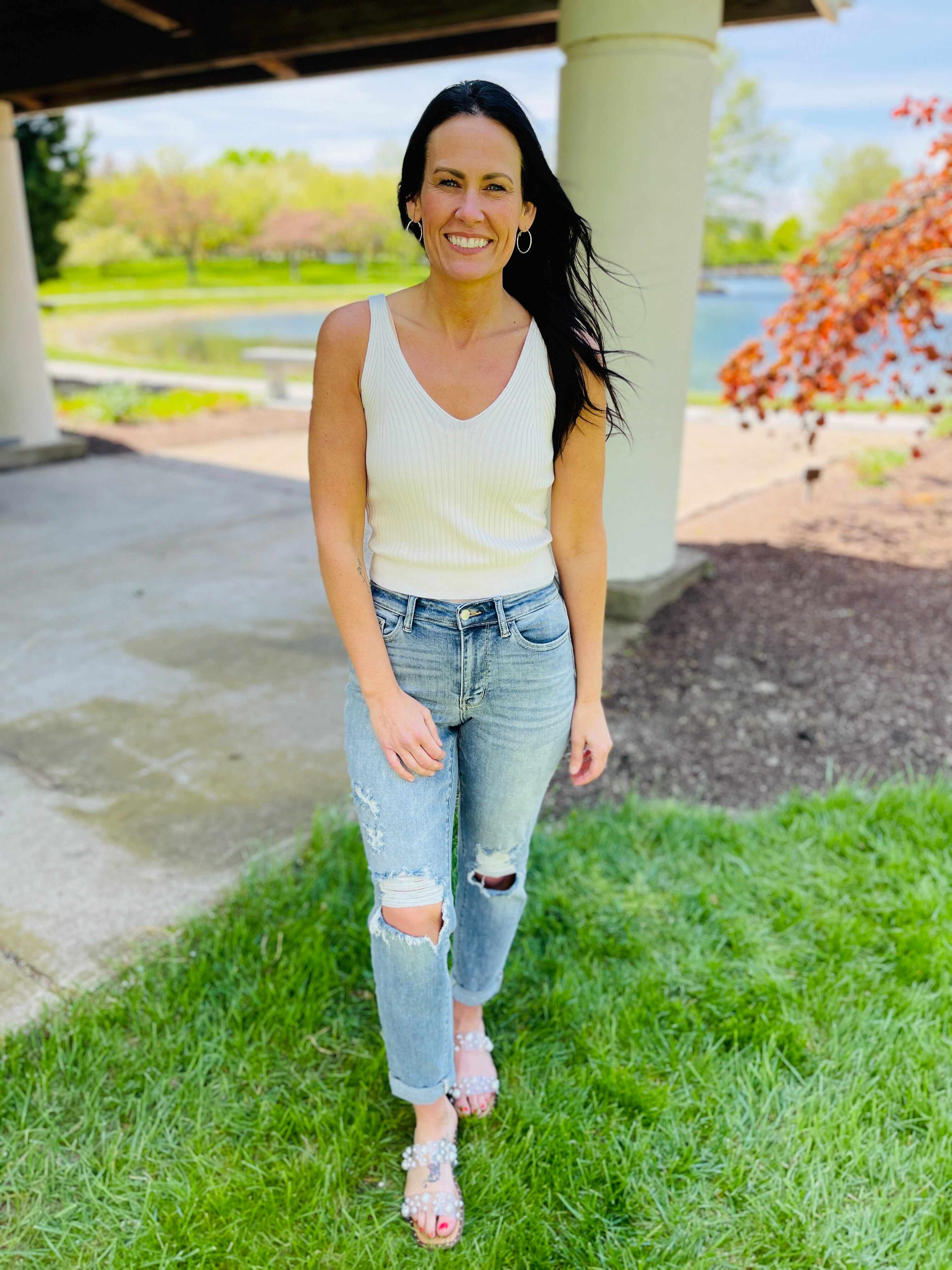 REG/CURVY Always On My Mind Midrise Boyfriend Jeans