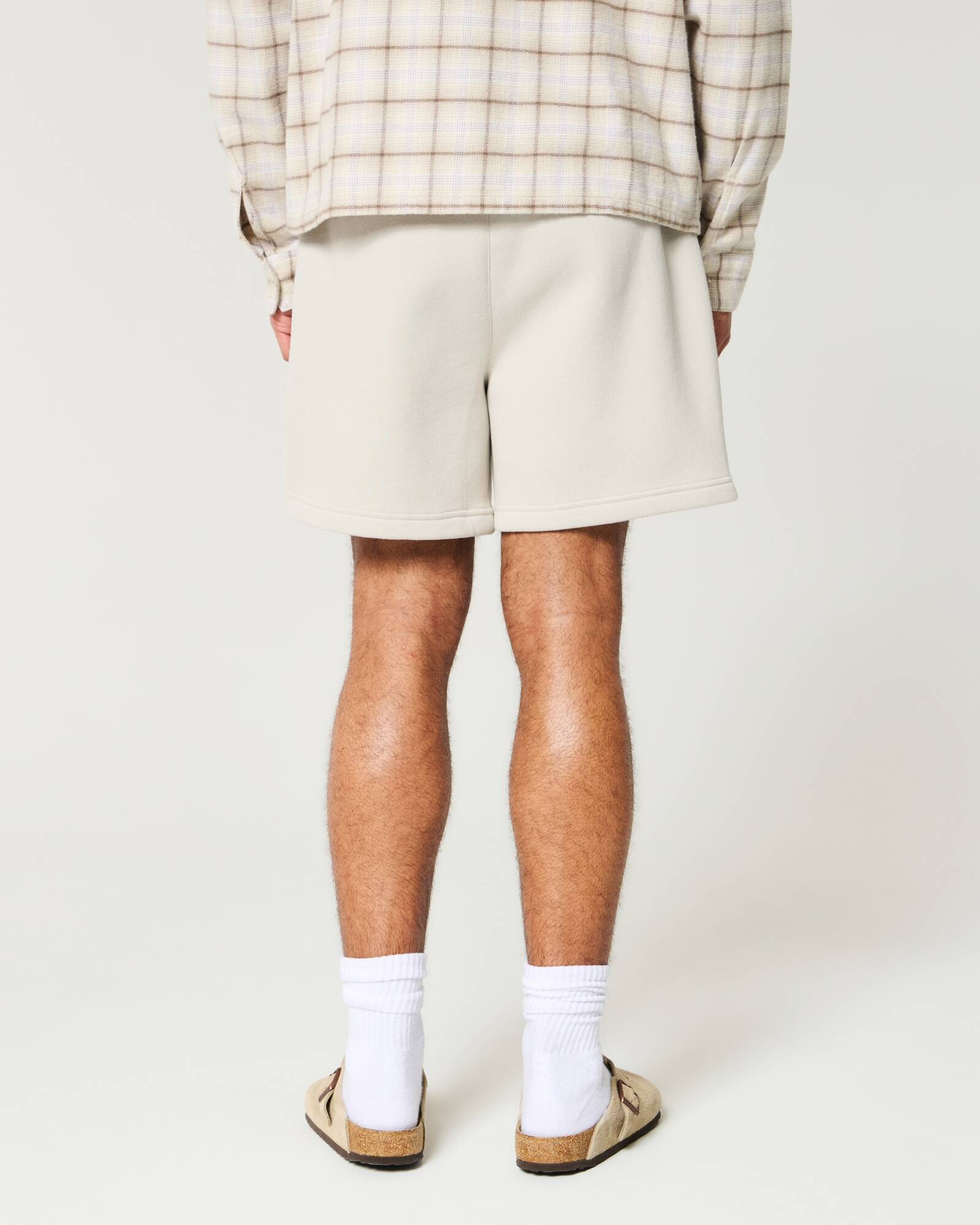 Mid-Thigh Camo Loose Fleece Shorts