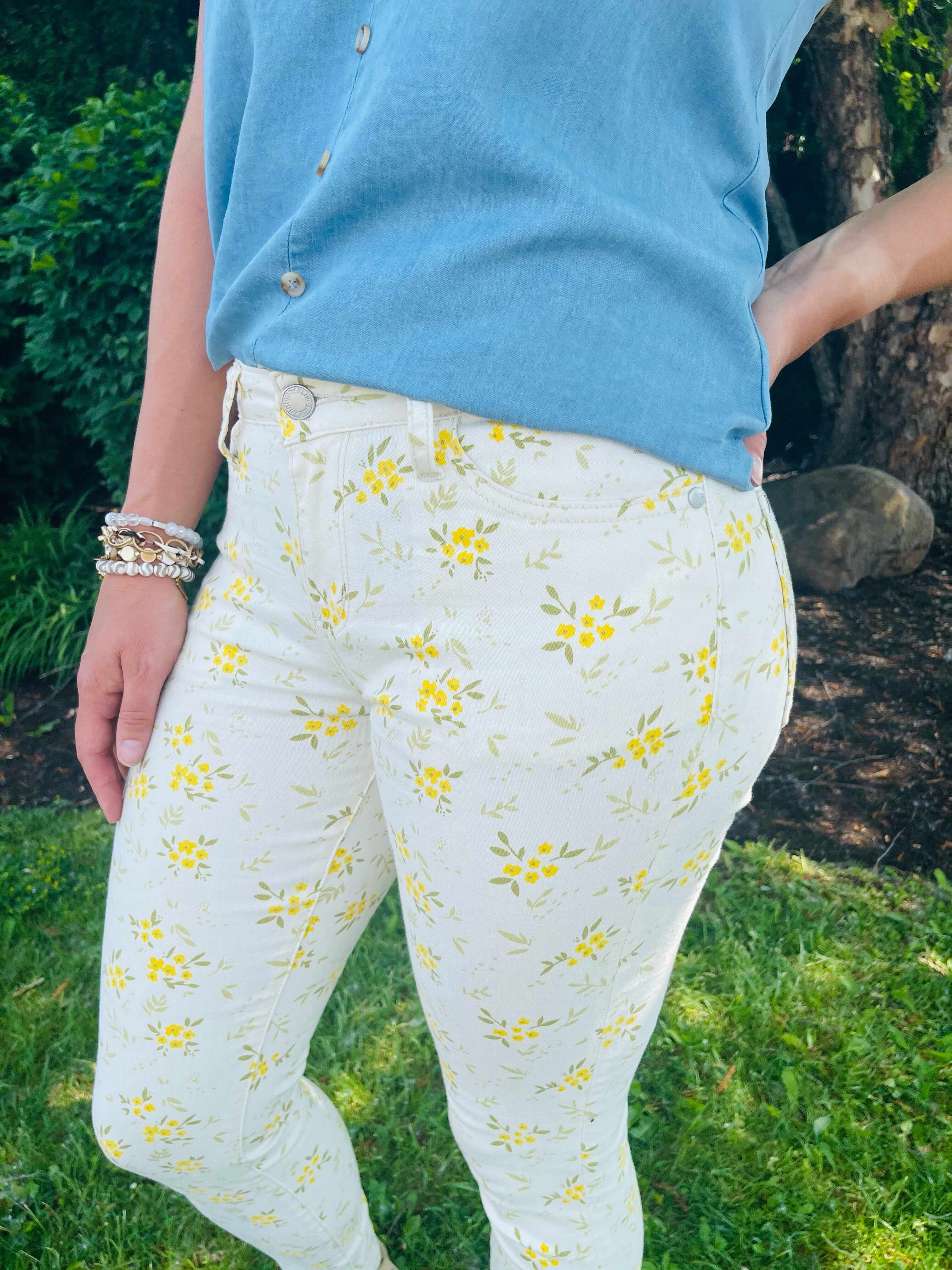 PLUS/REG Secret Garden Skinny Jeans