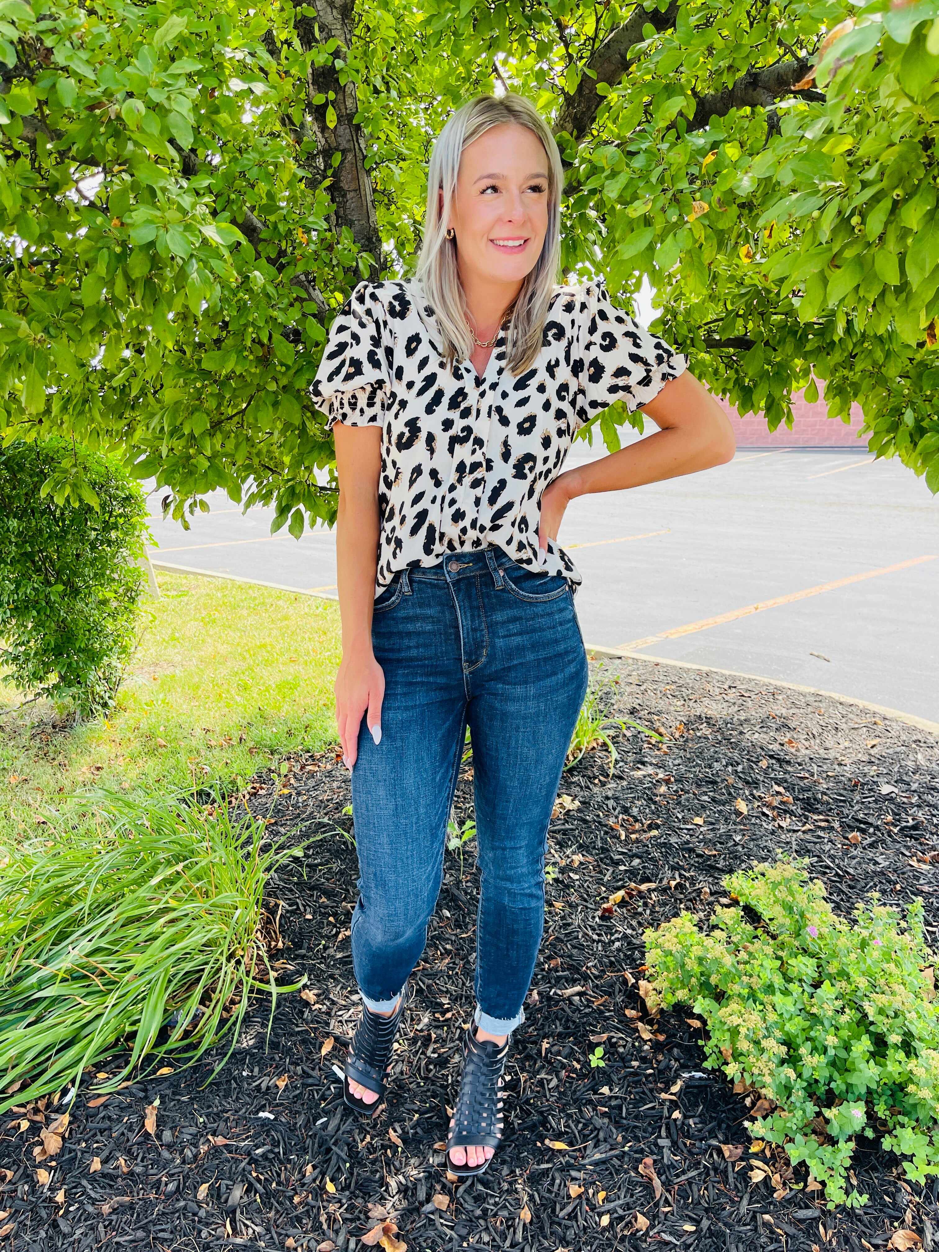 MARKDOWNS! Tummy Control and Butt Lifting Skinny Jeans in Reg/Curvy The Trifecta Fourth Restock!
