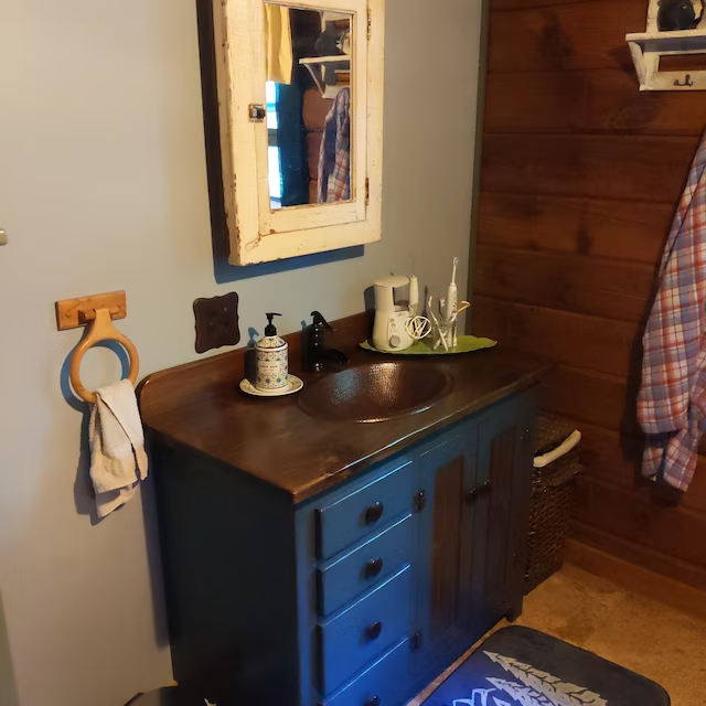 Rustic Farmhouse Vanity - 32