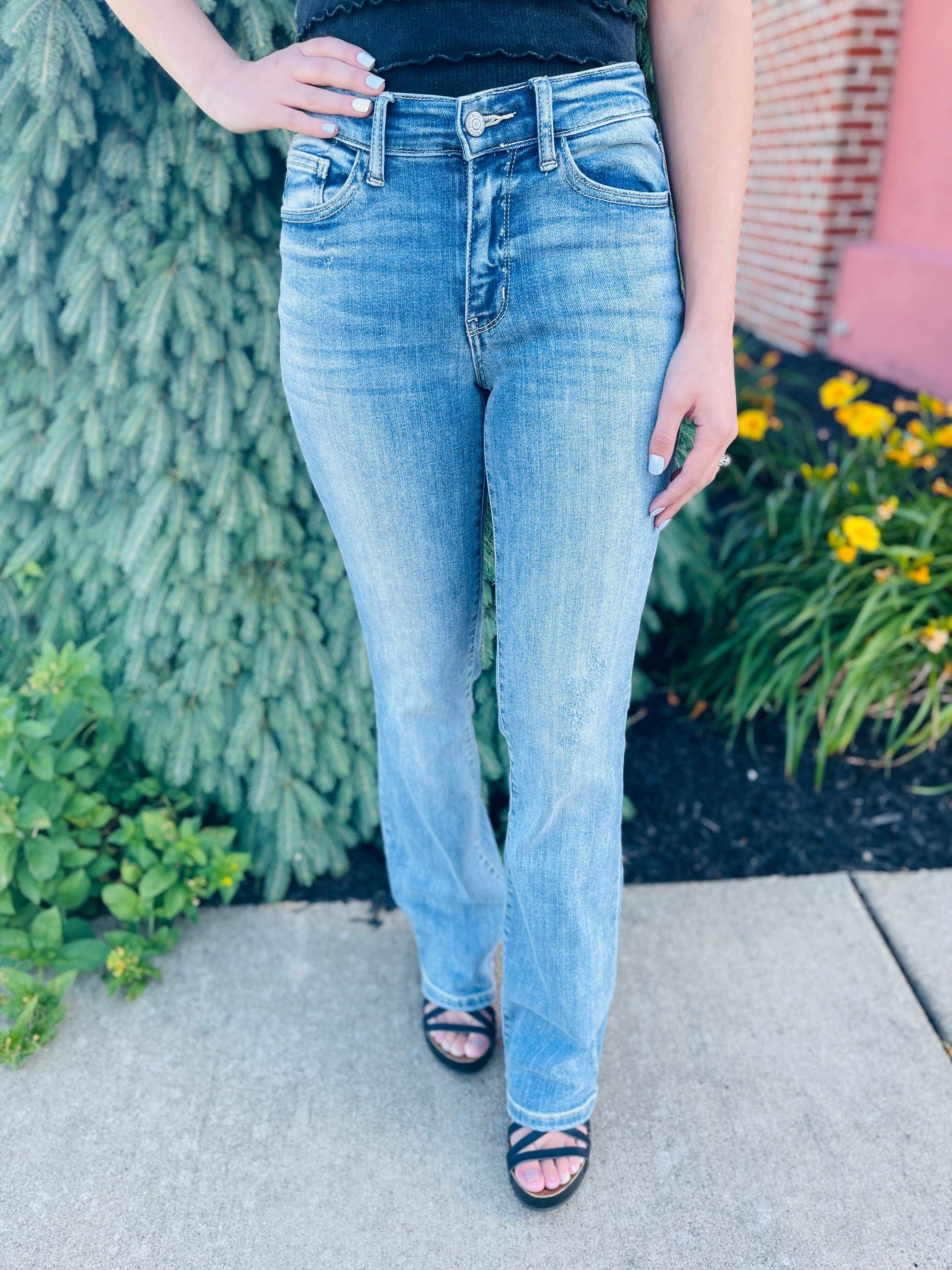PLUS/REG Head Over Boots Bootcut Jeans