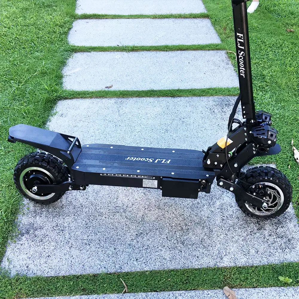 (🔥Limited Time Sale) T112 11inch 5600W off road e scooter with Dual Motor electric scooter for men 53MPH