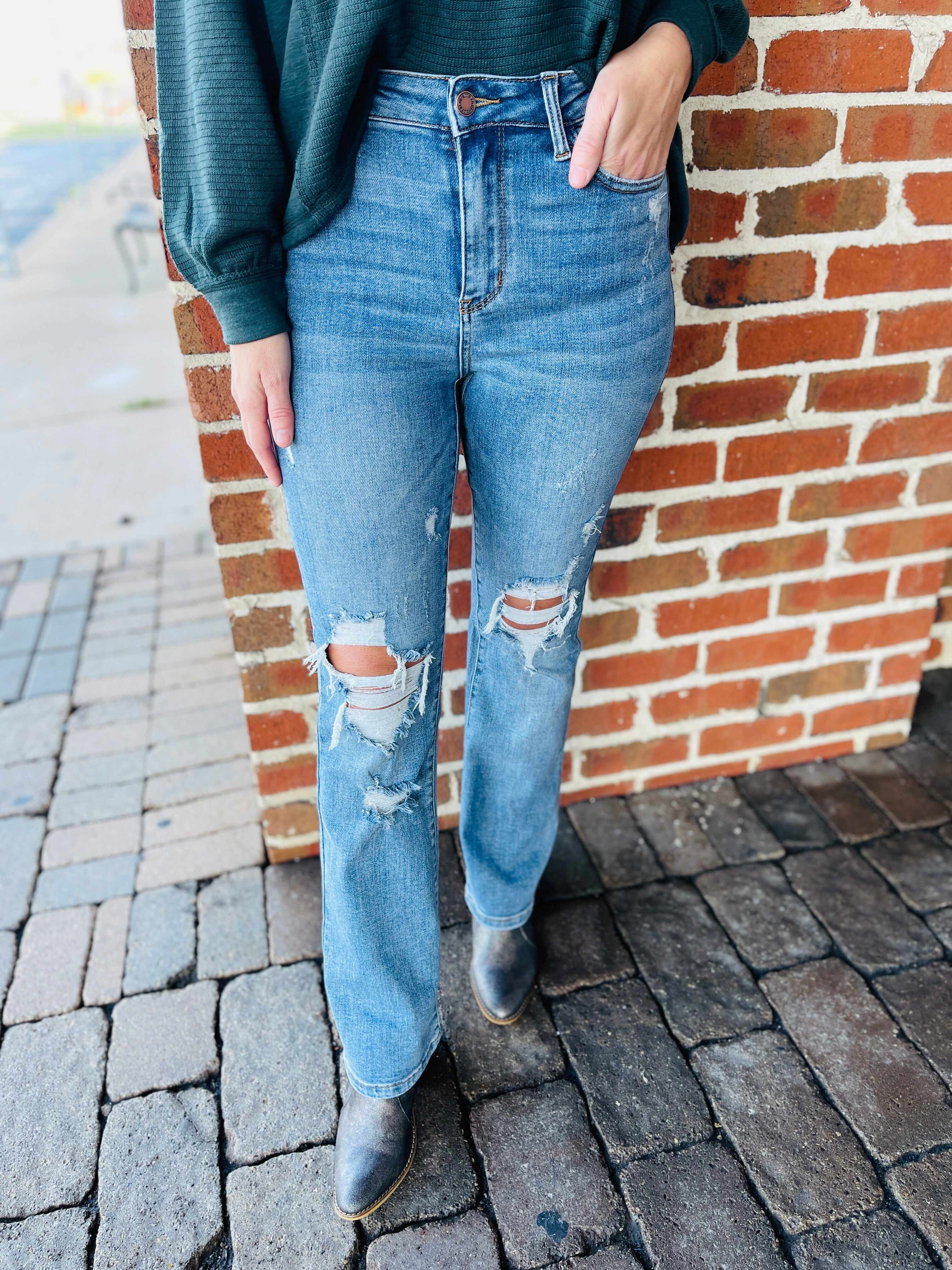 Plus/Reg Made For Walkin' Bootcut Jeans
