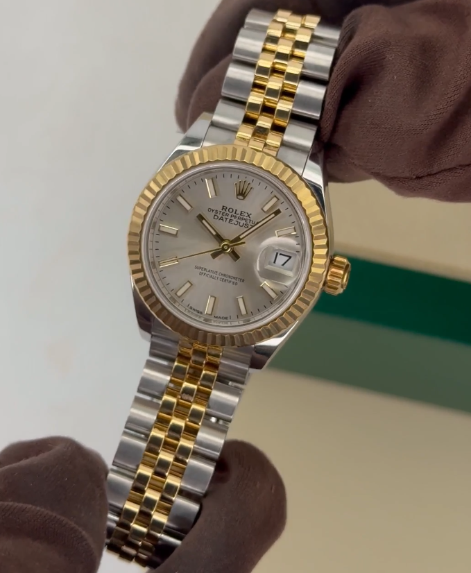 2020 Rolex Lady Datejust 28mm 279173 Two-Tone Jubilee Silver Dial