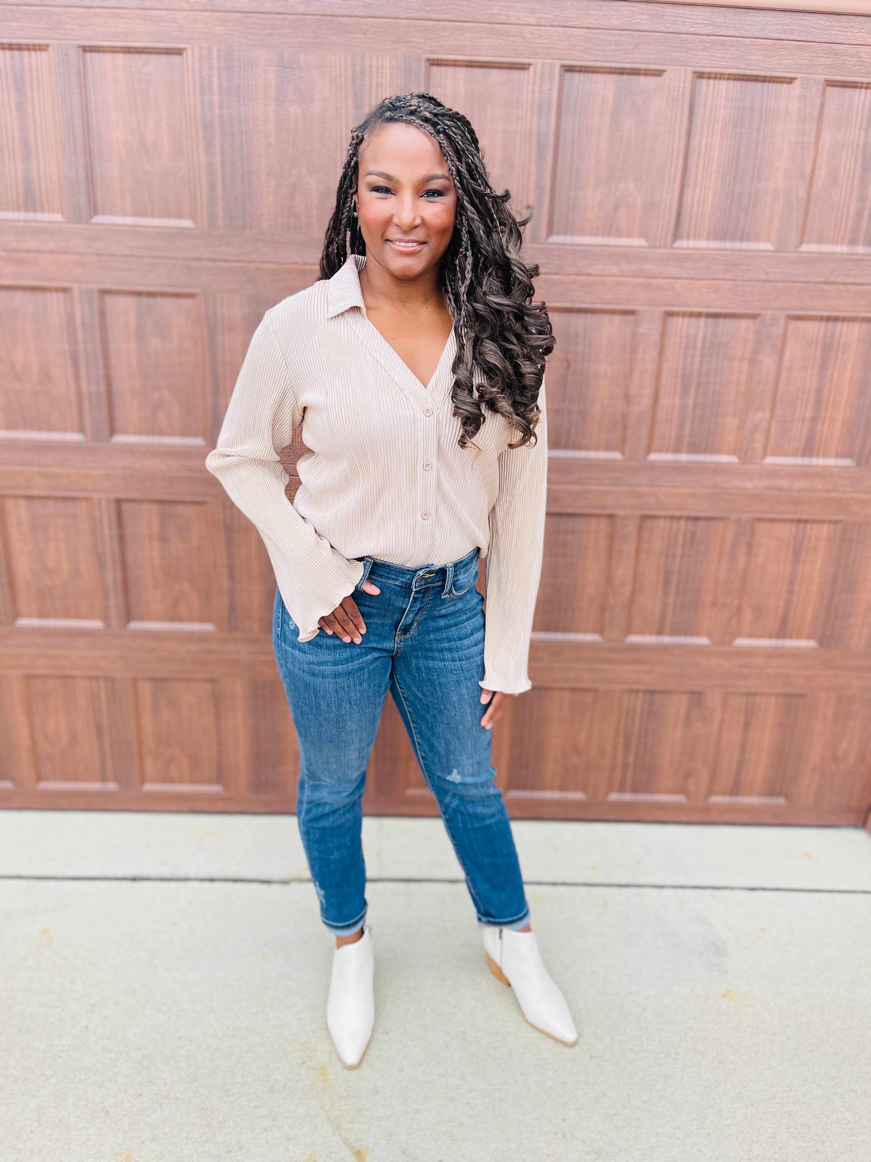Mid Rise Plus/Reg Everyday Essential Relaxed Fit Jeans - Multiple Inseams!
