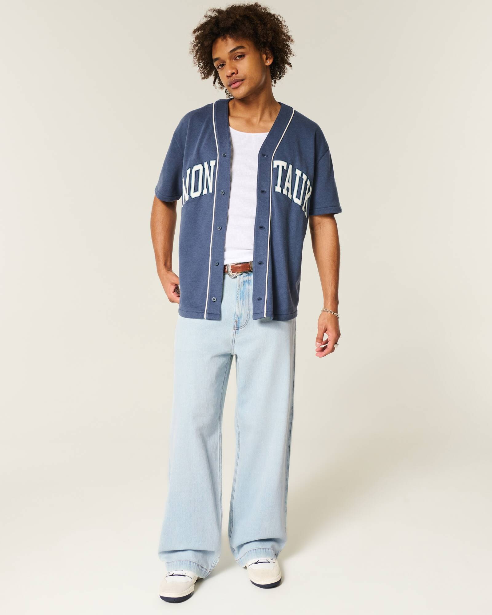 Medium Wash Super Baggy Jeans