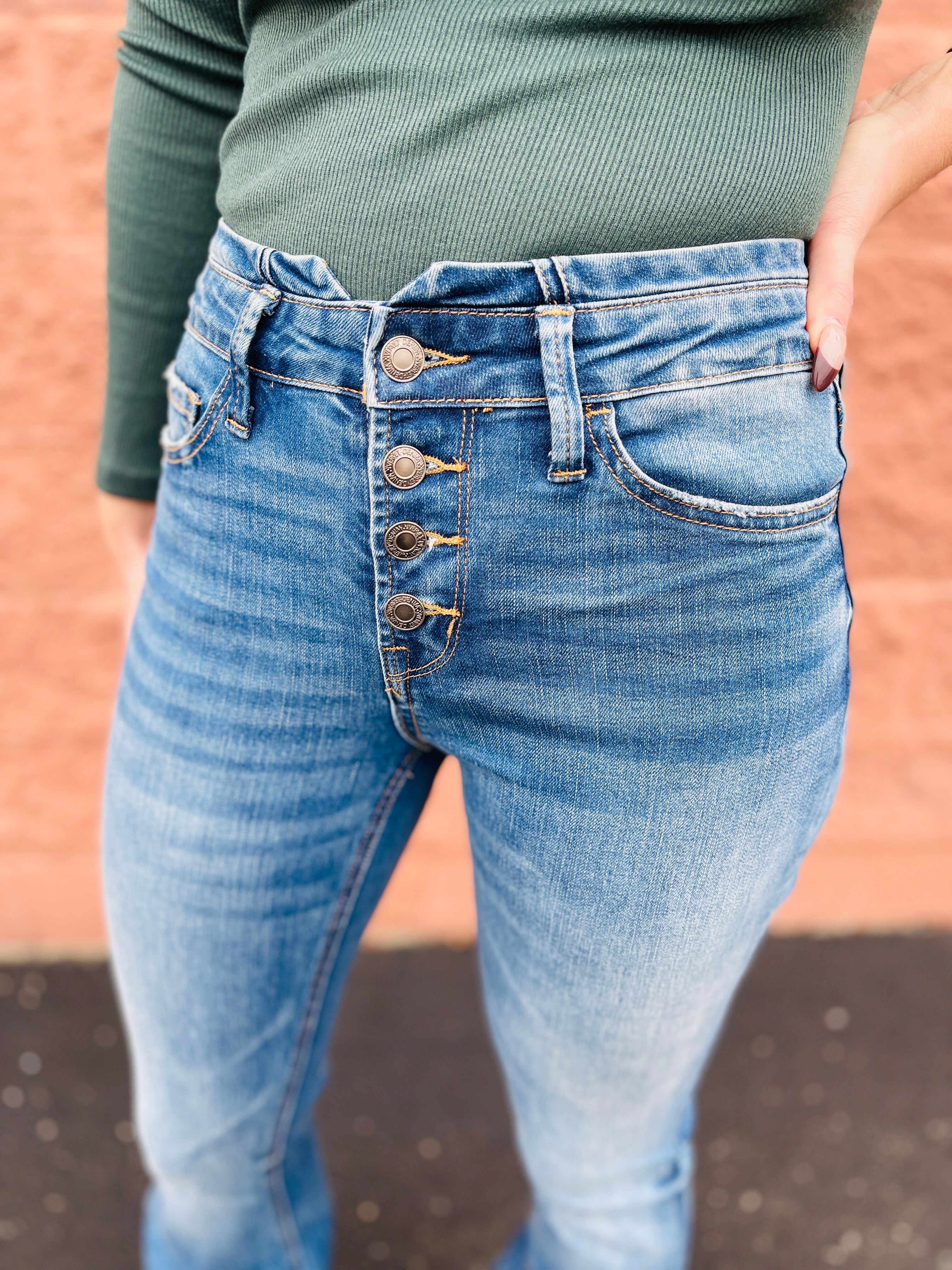 Vervet Teenage Dream High Rise Button Fly Flare Jeans
