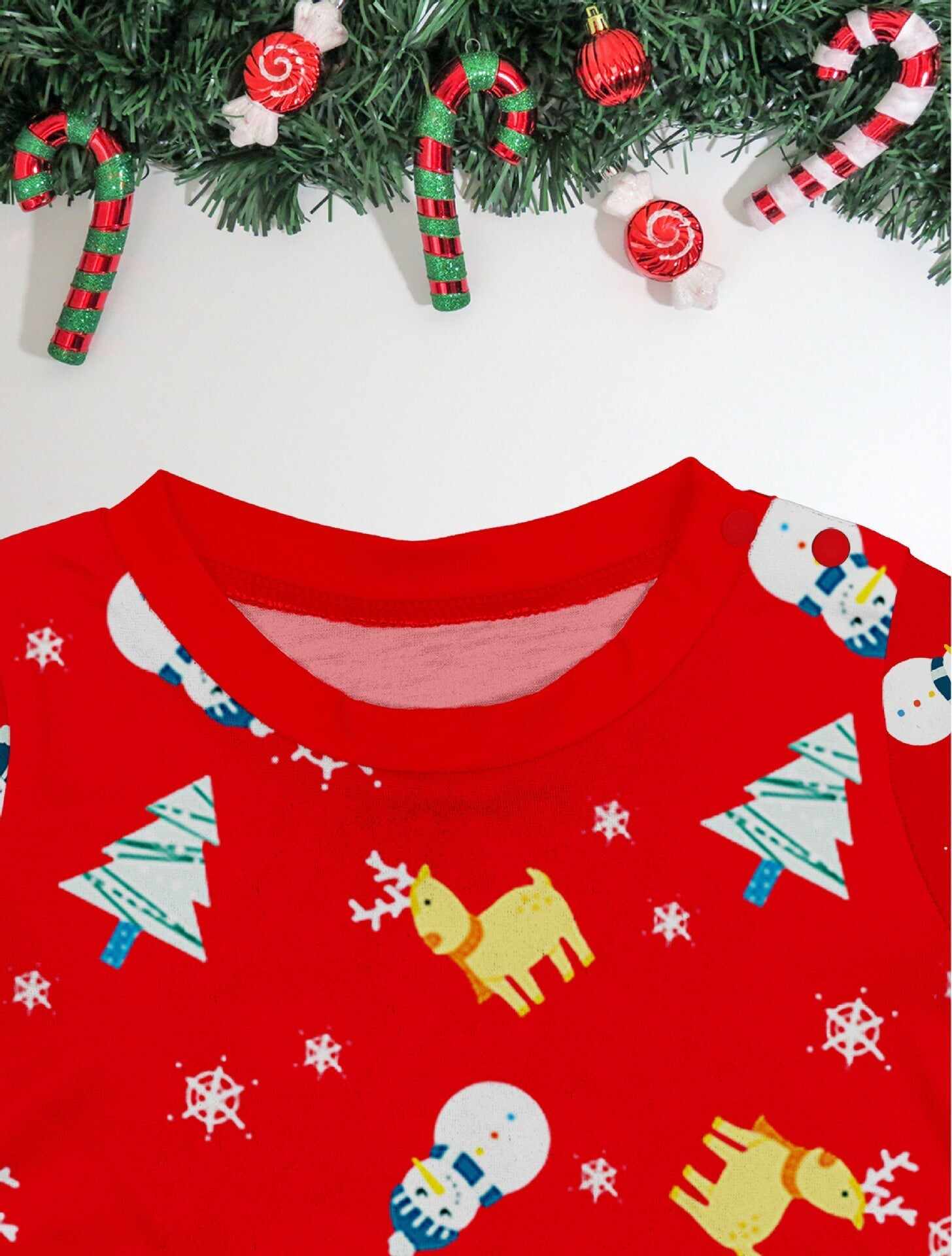 Family Parent-Child Christmas Tree Snowman Deer Printed Pajamas Set