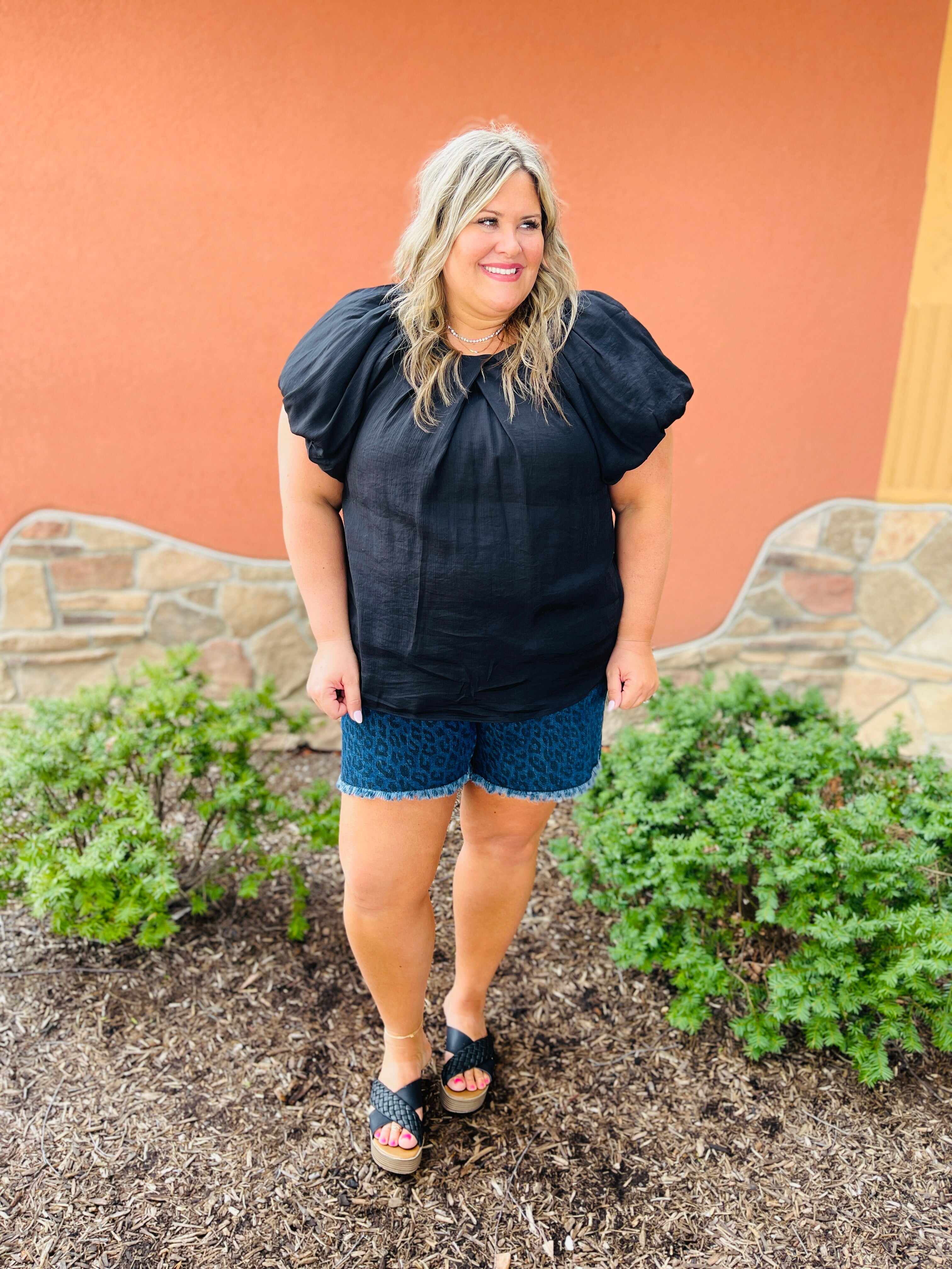REG/CURVY Wild Ones Leopard Print Shorts