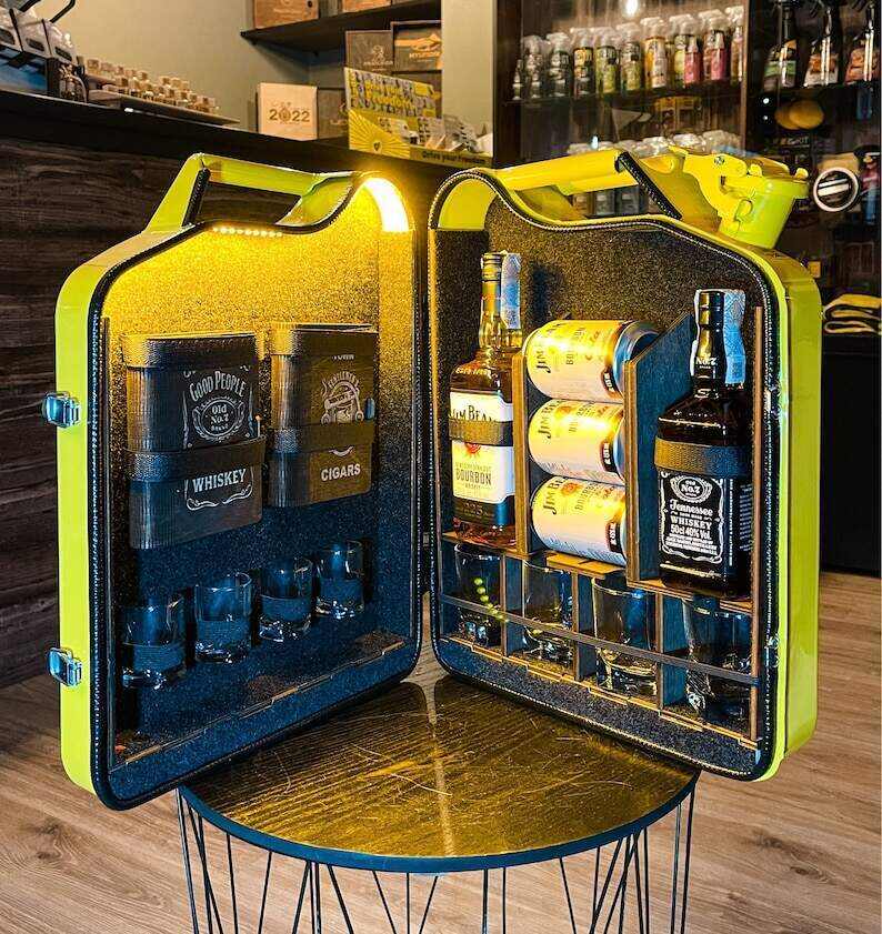 20 L Jerry Can Mini Bar For Christmas, Custom Original Gift, Personalized Mini Bar Canister Set, Father's Day Gift Set, Custom Fuel Bar