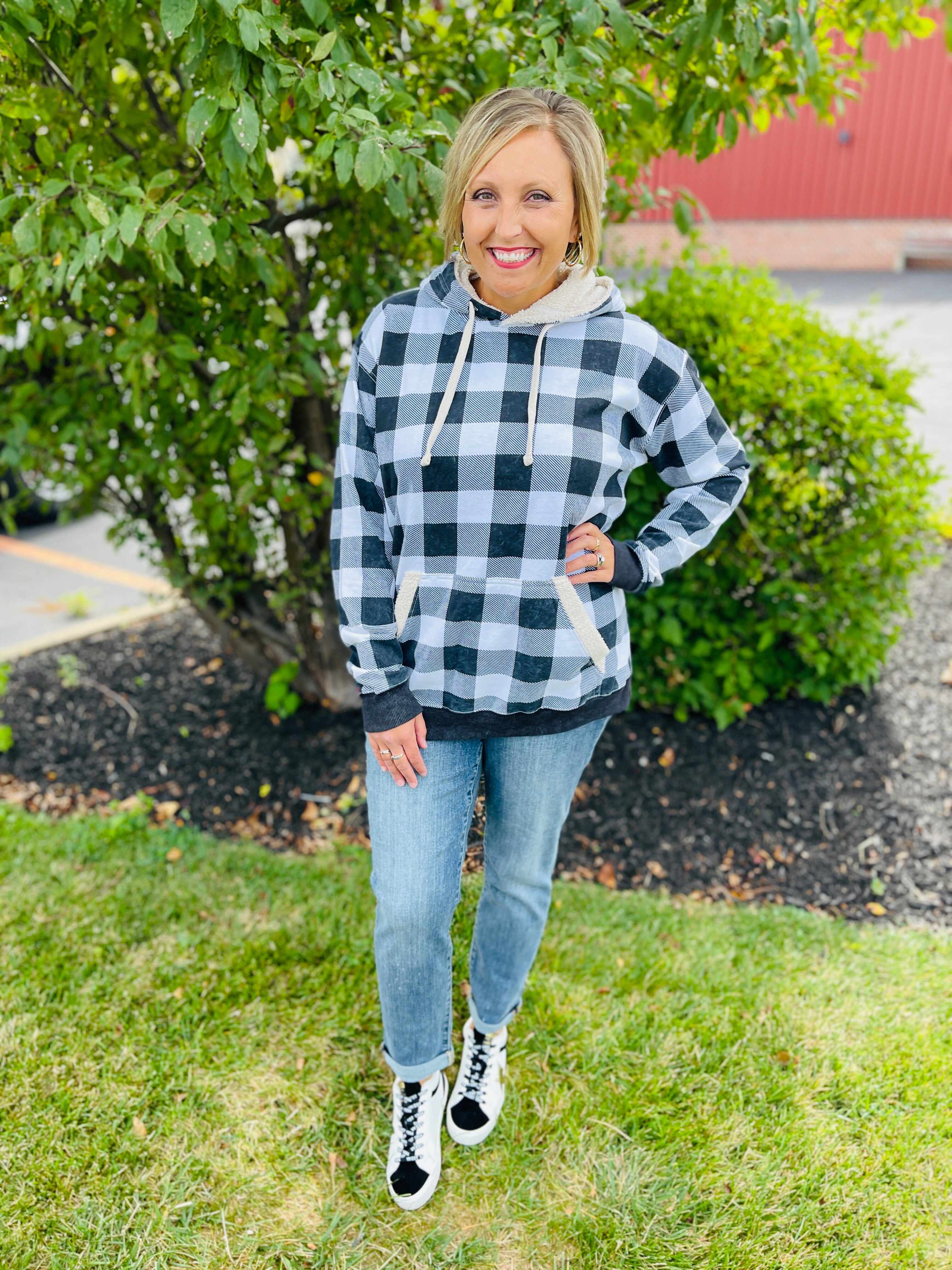 RESTOCK! PLUS/REG Bleach Vibes Nondistressed Bleach Splatter Boyfriend Jeans