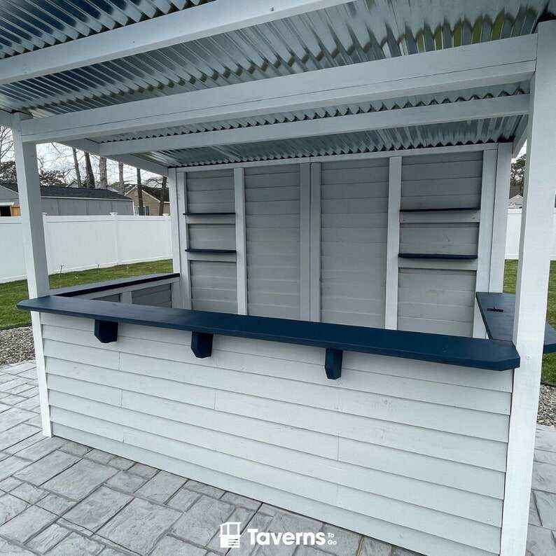THE ORIGINAL Yard Bar - The Dunbar 10x5 (Large) by Taverns-To-Go