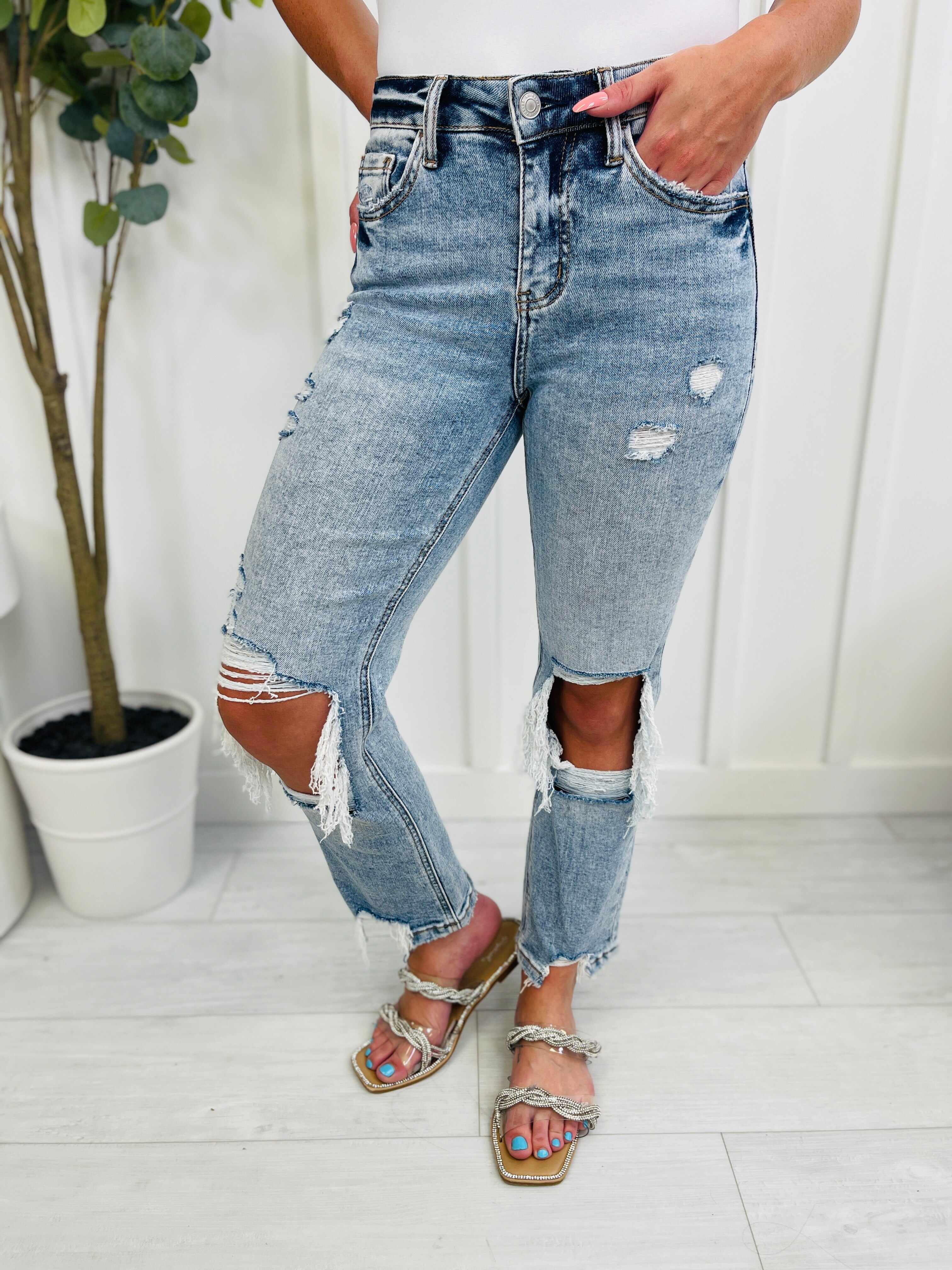 RESTOCK! Lovervet REG/CURVY You're My Lover Cropped Straight Leg Jeans