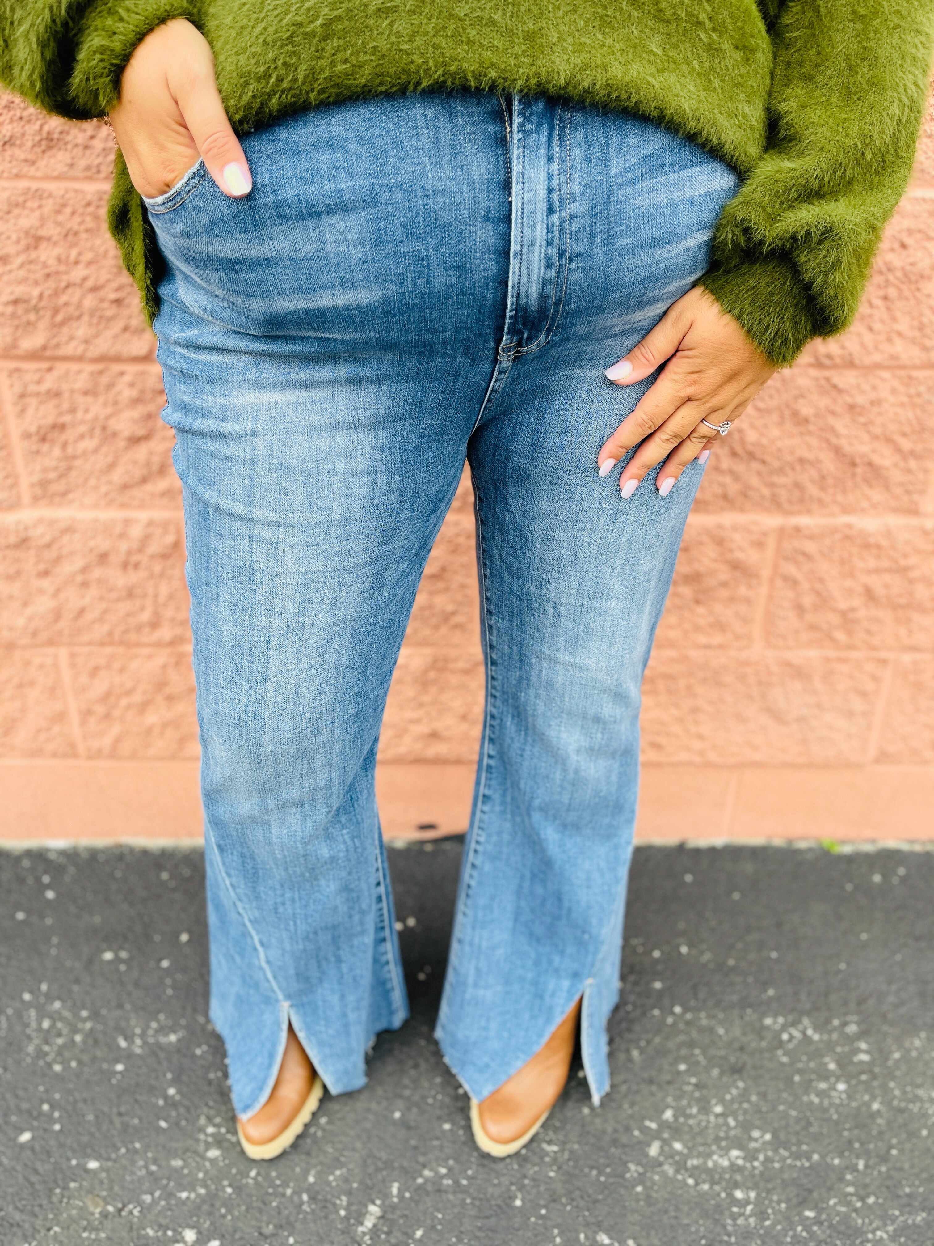 Risen Plus/Reg Hi-Rise Twist And Shout Your Love Flare Jeans