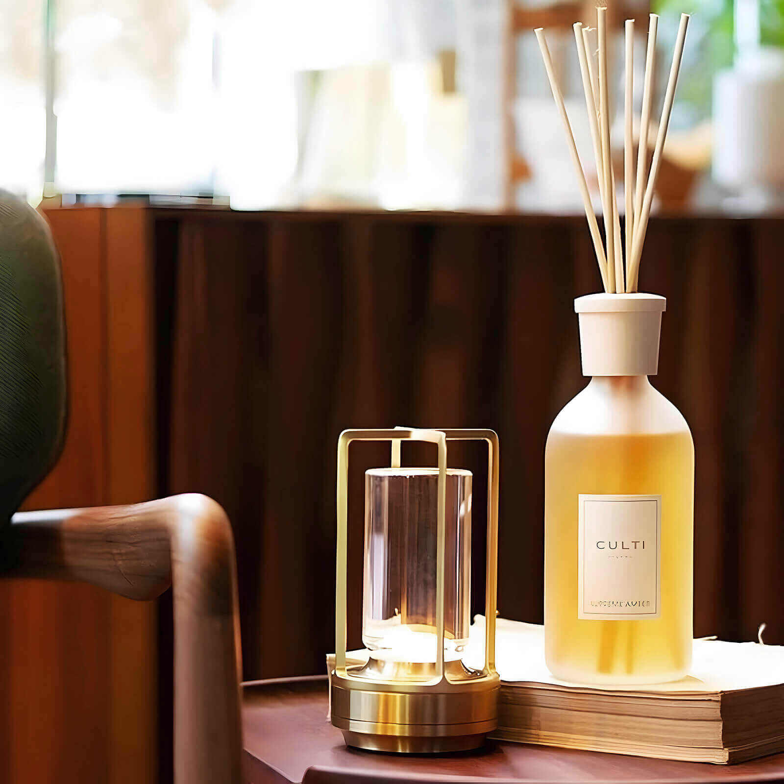 Crystal Lantern Table Lamp