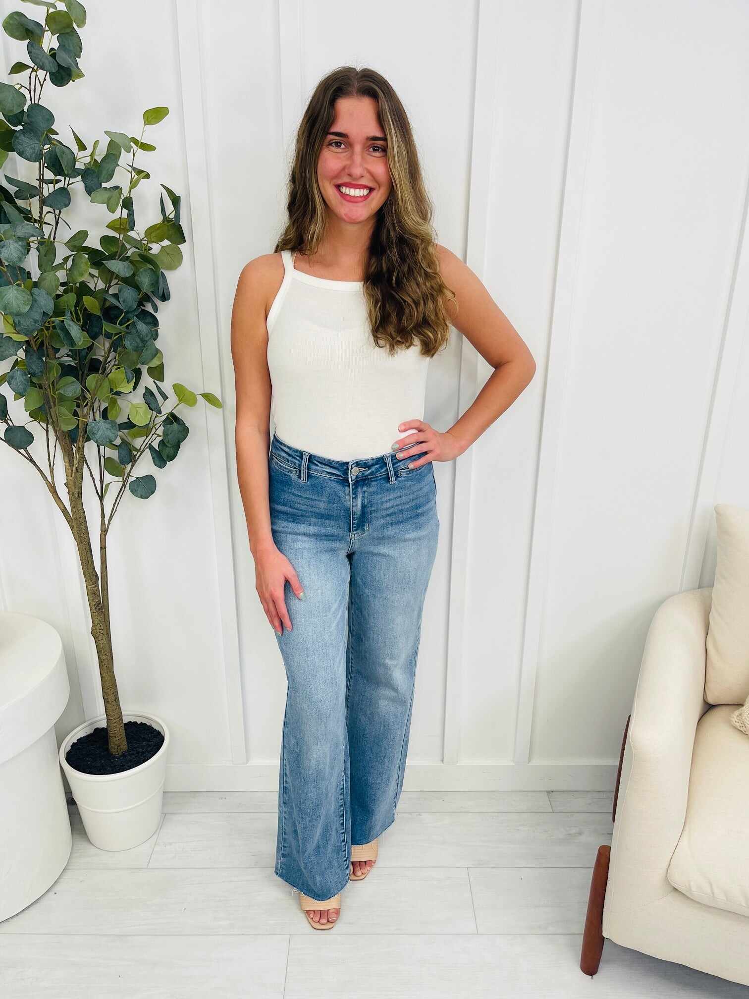 REG/CURVY Stand By Me Wide Leg Trouser Jeans