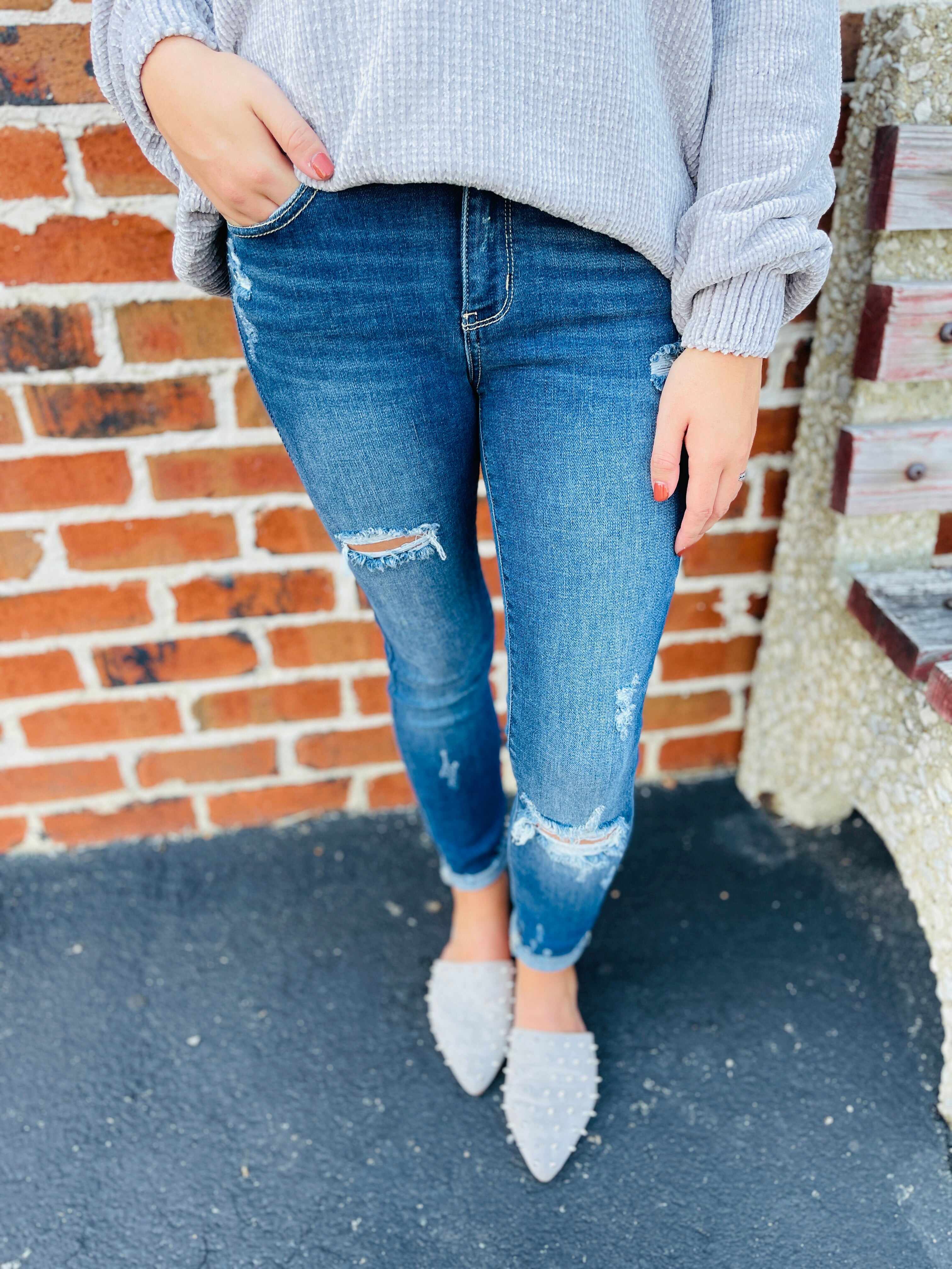 RESTOCK! Plus/Reg First Pick Mid Rise Skinny Jeans